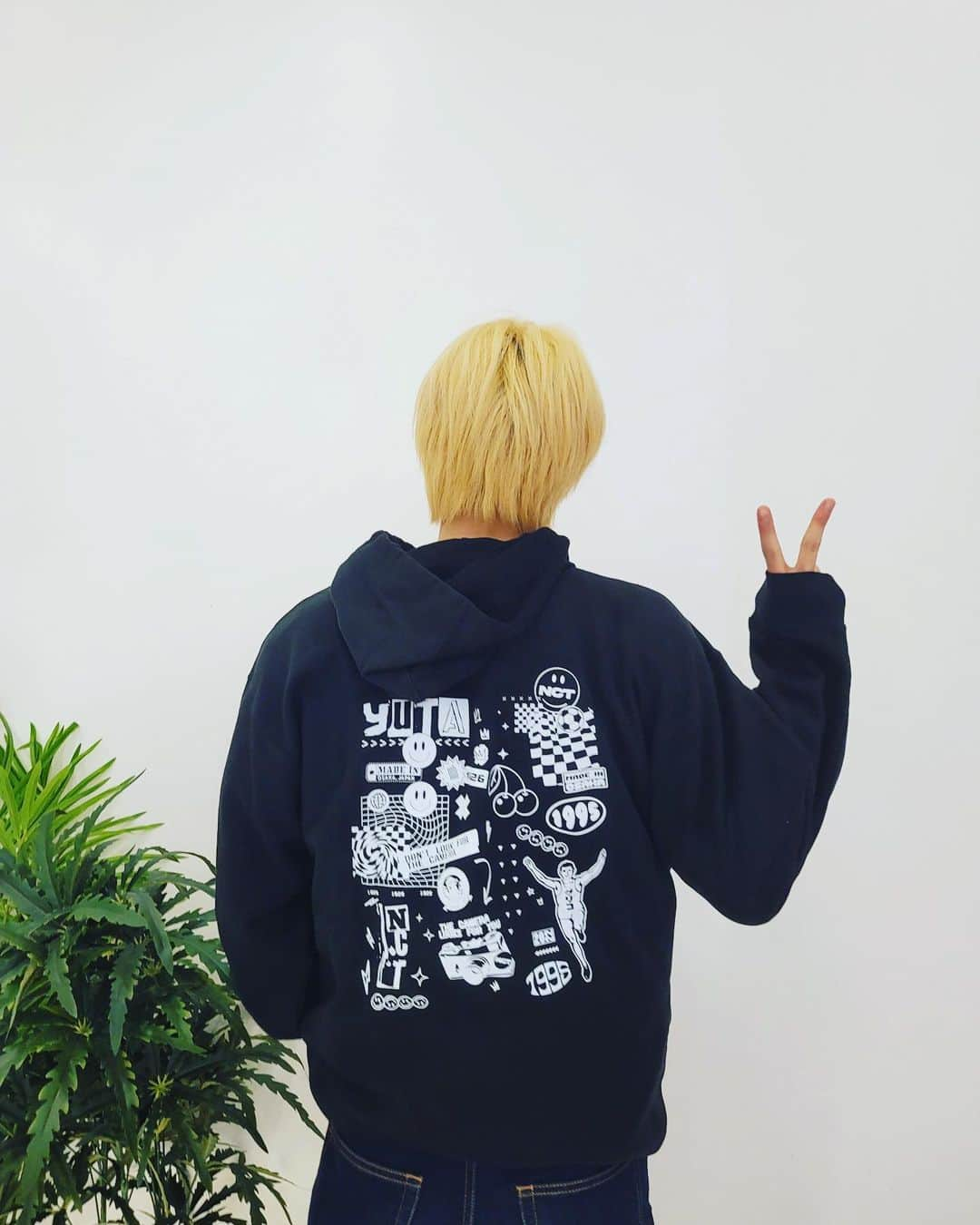 中本悠太さんのインスタグラム写真 - (中本悠太Instagram)「#capsulebyNCT127  @capsulebynct127 @represent nct127.shop +  항상 고마워용~~^^」10月8日 2時25分 - yuu_taa_1026