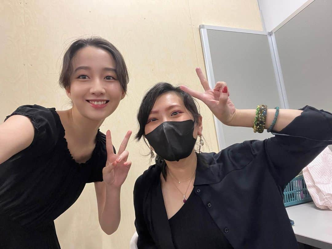 木村心美さんのインスタグラム写真 - (木村心美Instagram)「いつかの撮影の時の写真📸👀👀 スタイリストの岸もっちゃん @ryokkissie と！ ・ 2枚目は行きの車〜 ・  #毎日投稿18日目」10月8日 23時01分 - cocomi_553_official