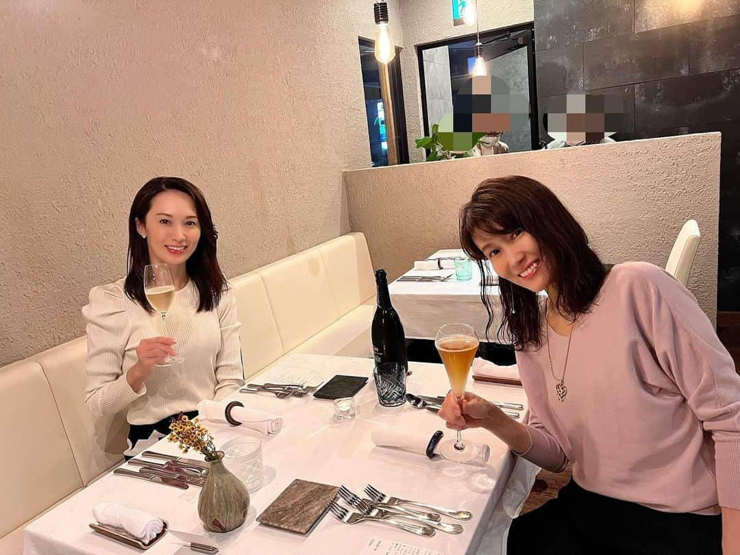 駒田奈美さんのインスタグラム写真 - (駒田奈美Instagram)「・ ・ ・ 『感動』 ・ ・ 秋田最終日の夜は @frutto.akita さんで美味しいイタリアンを❤︎ ・ ・ 地元秋田の食材を生かした繊細で美味しいお料理… 見た目も美しくて、ひと皿ひと皿感動でした✨✨ ・ ・ また秋田に旅した時に訪れたいお店です ・ ・ ・ #駒田奈美#モデル#アラフィフ#美魔女#秋田#秋田食材#イタリア#イタリア料理 #イタリアン#美味しい#美味しいもの好きな人と繋がりたい」10月11日 16時09分 - nami.komada