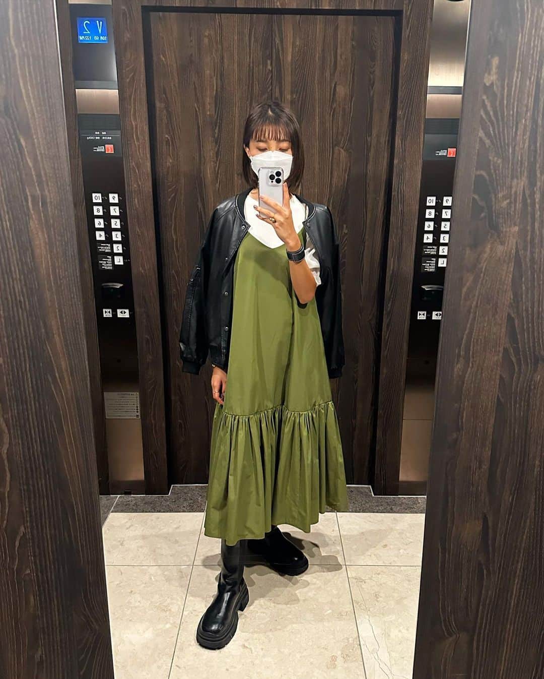 近藤夏子さんのインスタグラム写真 - (近藤夏子Instagram)「.   この前！というかかなり前！笑  一目惚れして買ったワンピースを 直ぐにきました🤍 　 　 . #私服 #かこの私服だよ」10月11日 17時47分 - kondokako0804