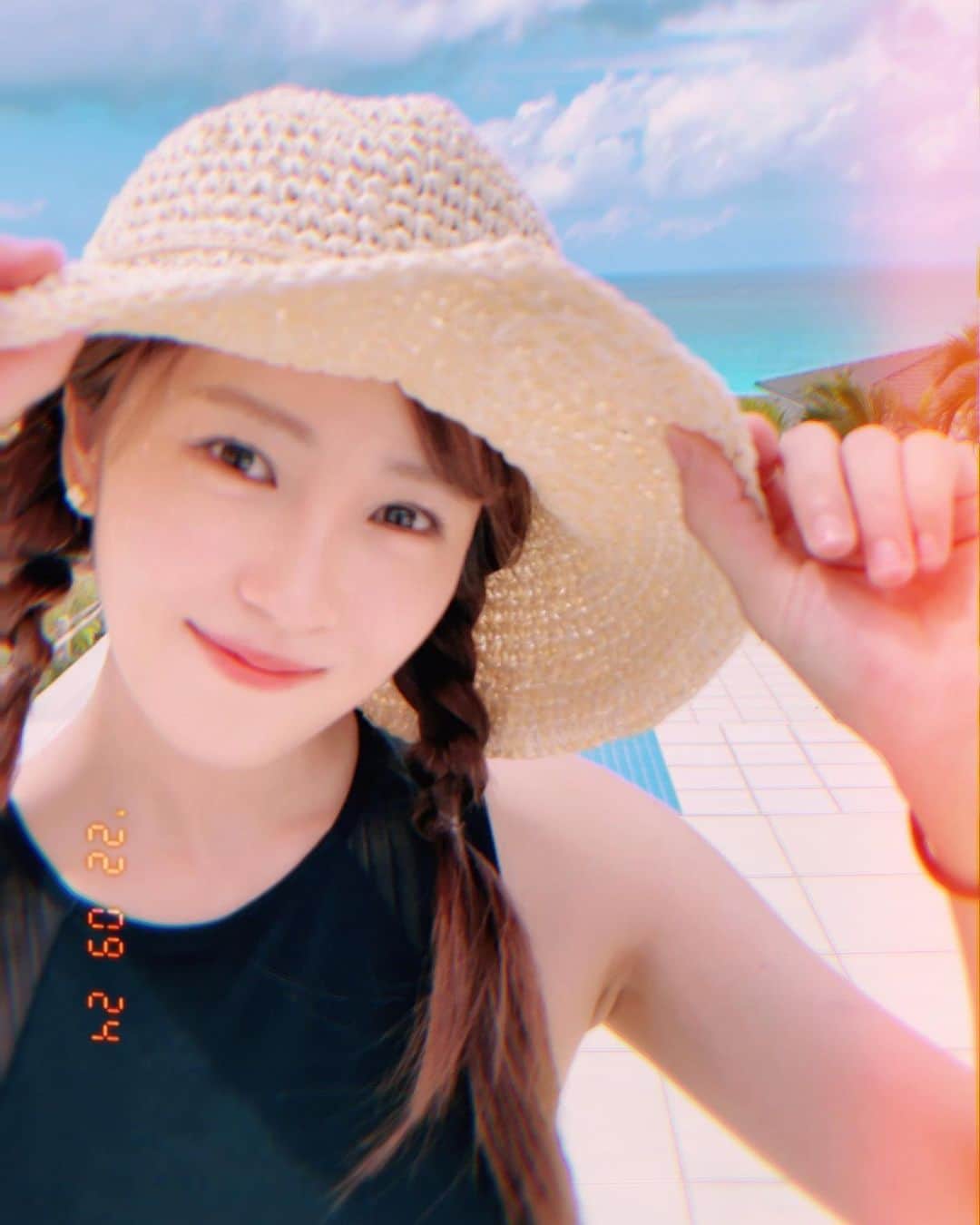 神田れいみさんのインスタグラム写真 - (神田れいみInstagram)「👒  載せたい夏休み写真、まだまだある...🐬💭」10月12日 18時27分 - kandareimi