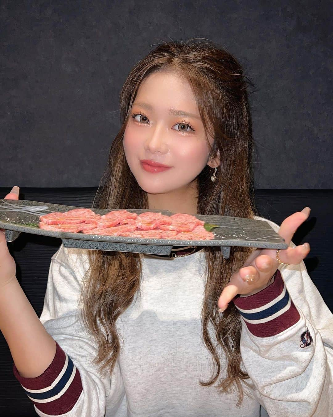 やしろななさんのインスタグラム写真 - (やしろななInstagram)「お肉がすき！！！ #焼肉」10月14日 23時18分 - 8467_0