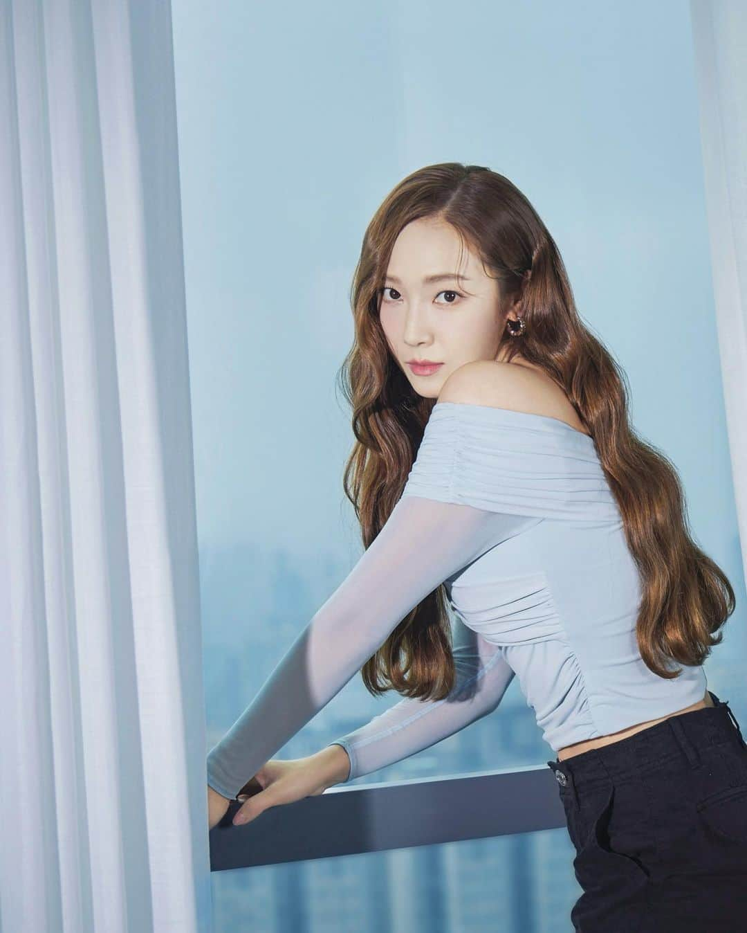 ジェシカ さんのインスタグラム写真 - (ジェシカ Instagram)「Rain or shine, I’m feeling fine🌧💙」10月15日 12時43分 - jessica.syj