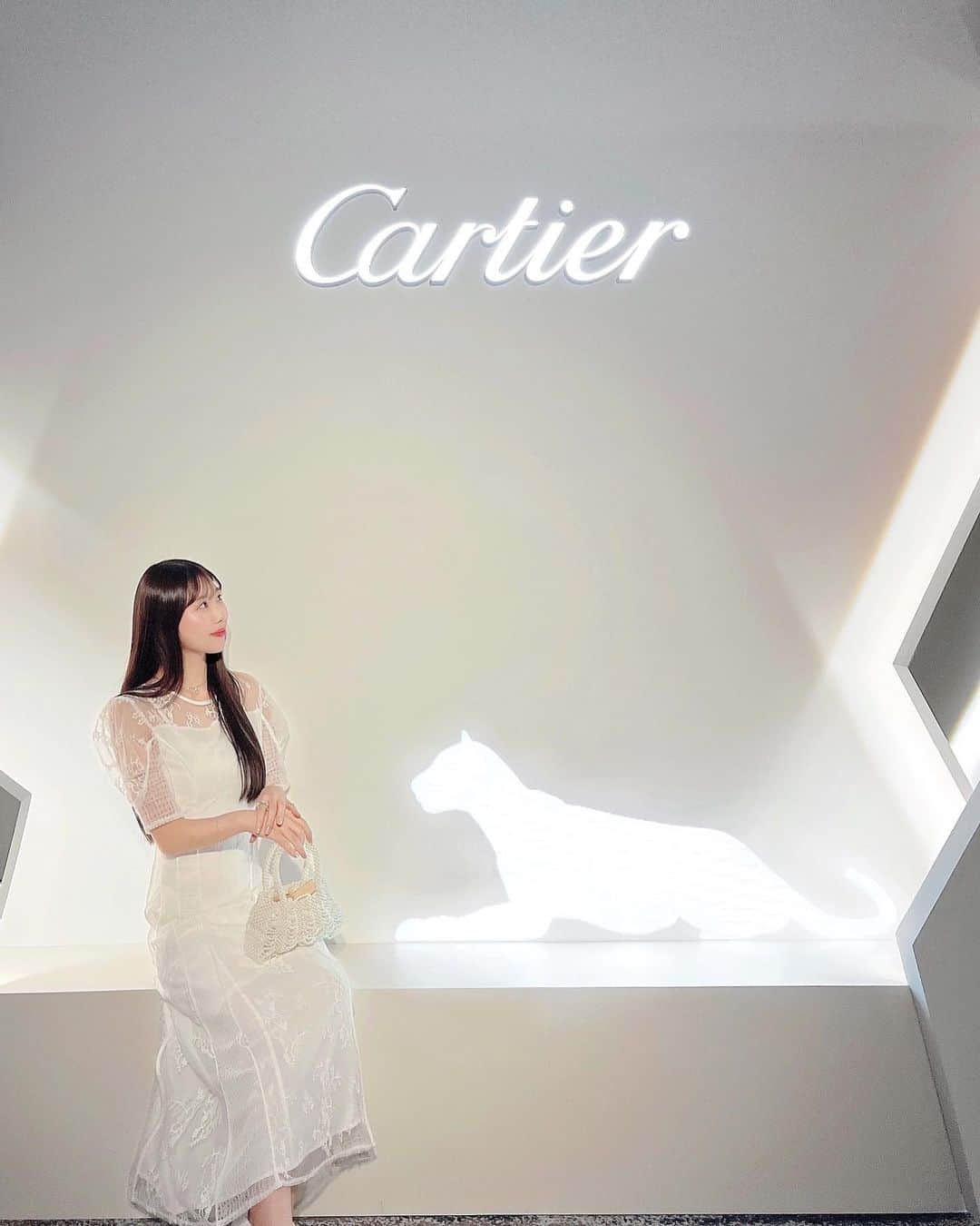 月森世菜さんのインスタグラム写真 - (月森世菜Instagram)「Cartier salon tokyo  フォーシーズンズホテル東京大手町で開催中のカルティエサロンに ご招待して頂きました♡  カルティエの象徴パンテールを見につけて会場内の素敵な世界観で心がトキメク空間でした♡  #cartier #cartiertokyo #cartierhighjewelry #pantheredecartier」10月15日 18時09分 - seina.tsukimori