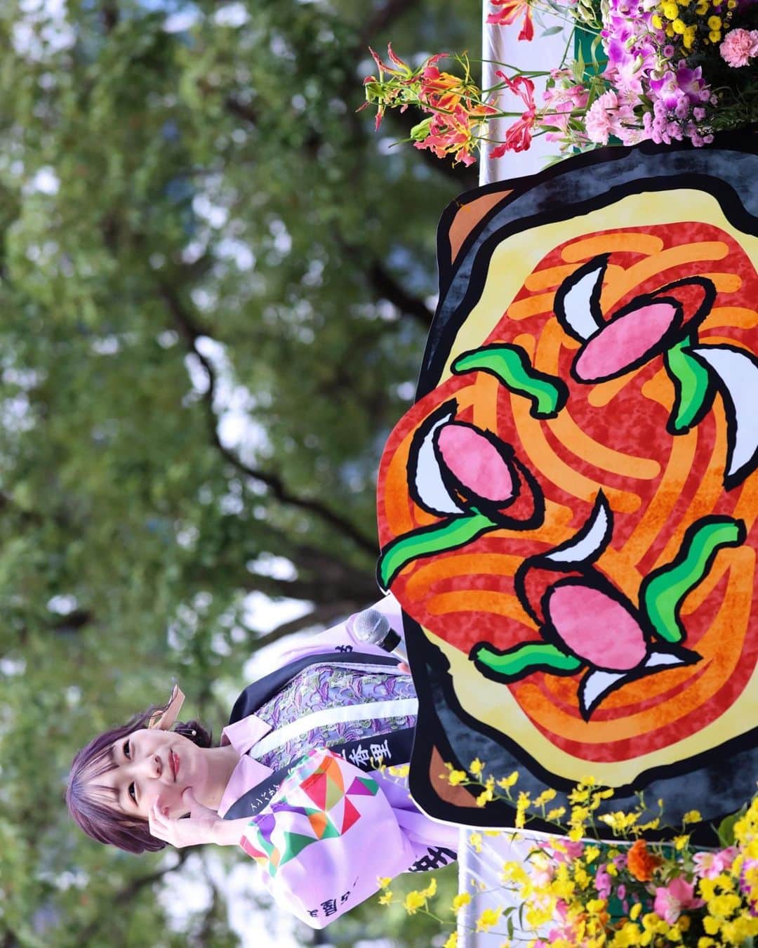 須田亜香里さんのインスタグラム写真 - (須田亜香里Instagram)「沿道の皆様、撮るのお上手🥹 Twitterで感謝をいいねボタンで伝えながら保存させていただきました。 ありがとうございます❤️  明日も行かれる皆様、楽しんでね✨ #名古屋まつり #アンバサダー #フラワーカーパレード」10月15日 21時31分 - akarisuda