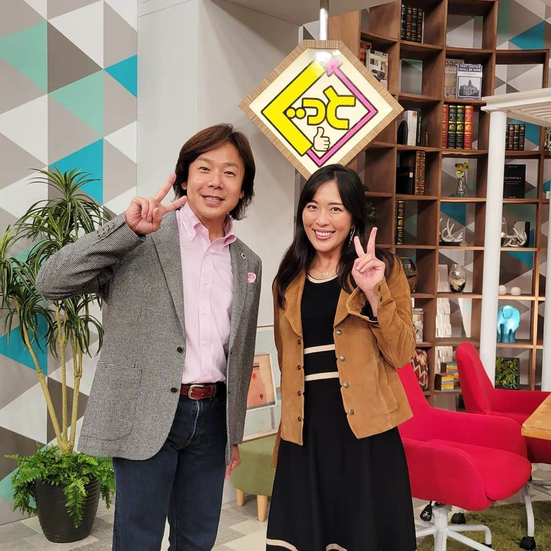 小澤美奈瀬さんのインスタグラム写真 - (小澤美奈瀬Instagram)「中京テレビ「ぐっと」生放送後にひろみちお兄さんと📸✨お宝になりました🥺ありがとうございます☺️🙏 ひろみちお兄さんは芸能人さんが沢山出場されているあの有名な叙々苑カップでドラコン賞を獲得されていらっしゃるんです😳⛳ 身体の使い方が素晴らしいのでしょうね~😍いつかご一緒できる機会があったら嬉しいなぁ🥺🙏 私もゴルフトレーニングを積んでより飛距離アップできるよう頑張ります😍💪  #中京テレビ  #ぐっと #ひろみちお兄さん #佐藤弘道 さん #小澤美奈瀬」10月15日 21時56分 - i_am_minase