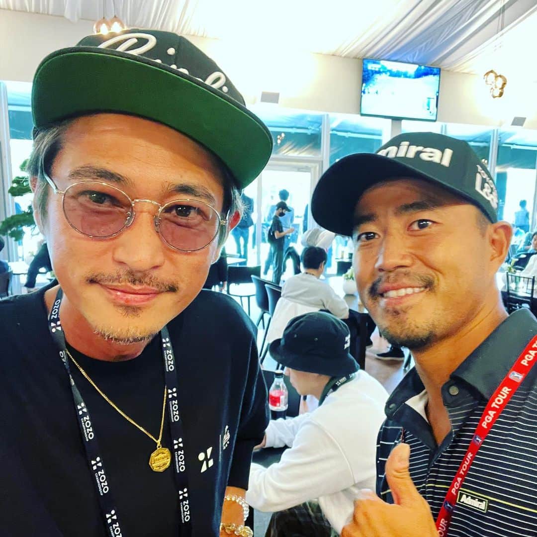 窪塚洋介さんのインスタグラム写真 - (窪塚洋介Instagram)「ZOZO CHAMPIONSHIP🏆 世界最高峰のプレーを間近で観させてもらえて、めちゃくちゃイイ刺激✨  楽しい1日過ぎた🤩  ⛳️早くラウンドしたいっ🏌️  感謝🙏」10月17日 6時14分 - yosuke_kubozuka