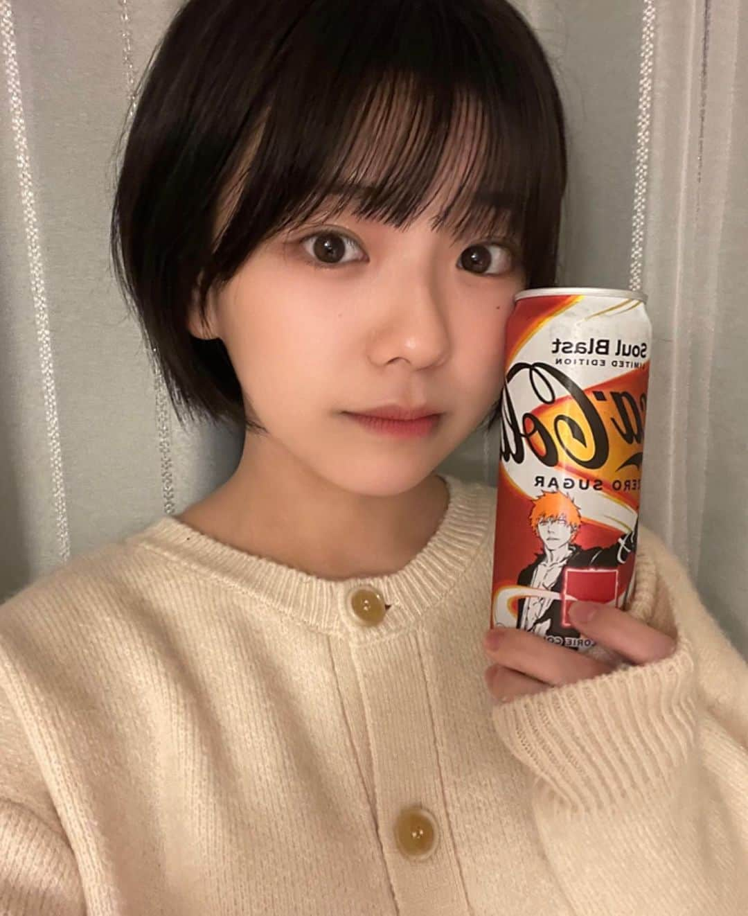 大熊杏優さんのインスタグラム写真 - (大熊杏優Instagram)「コカ・コーラ×BLEACHのコラボ缶「コカ・コーラ ゼロ シュガー ソウルブラスト」のポップアップストア@アトモス新宿に行ってきたよ〜！一護のボイス付き自販機があった！ 限定コラボグッズもあったよ！ #コカコーラ #BLEACH#soulblast #目覚めよ最強の自分 #pr」10月17日 18時56分 - ayuokuma