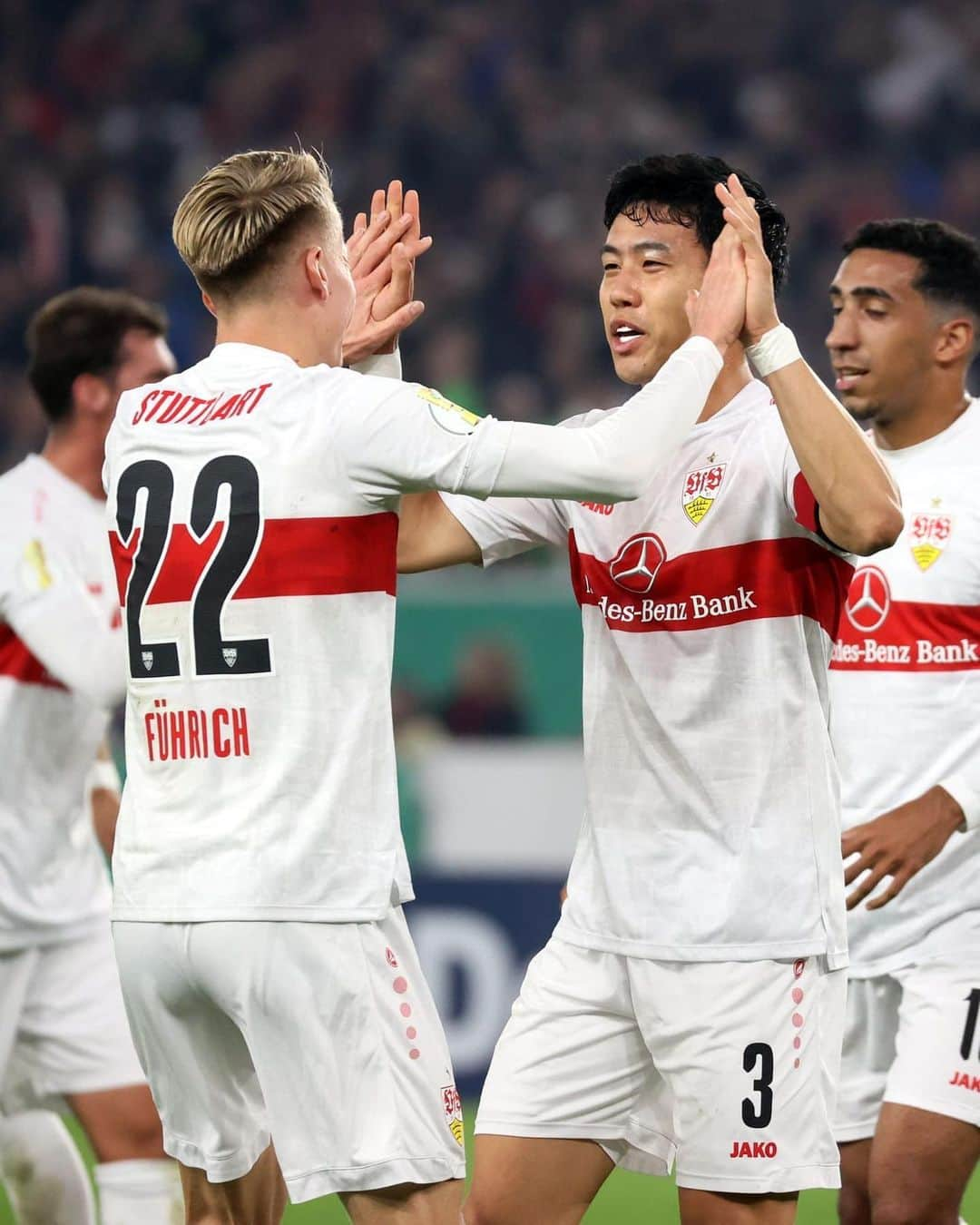 遠藤航さんのインスタグラム写真 - (遠藤航Instagram)「.. Next round ✅ . #vfb #stuttgart #dfbpokal  #win #football #⚽️ #nextround #immerweiter  #🇩🇪 #wataruendo #3」10月20日 7時10分 - endowataru