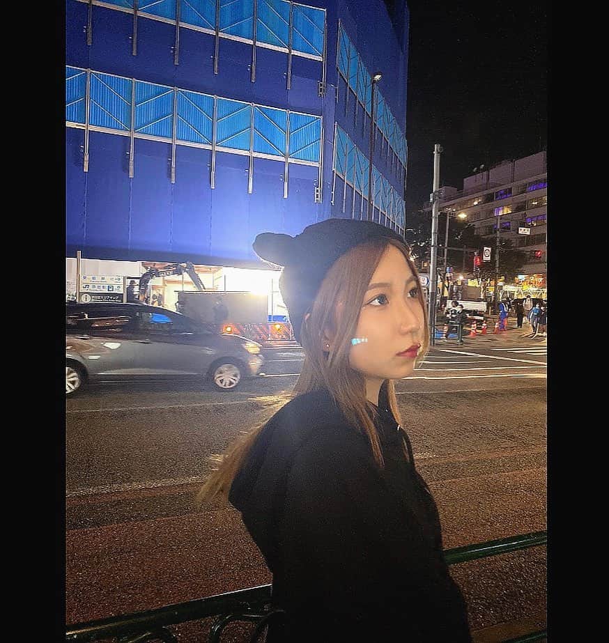 MAYU（吉田真悠）さんのインスタグラム写真 - (MAYU（吉田真悠）Instagram)「. 🐈‍⬛💚」10月20日 16時49分 - lgm_mayu_official