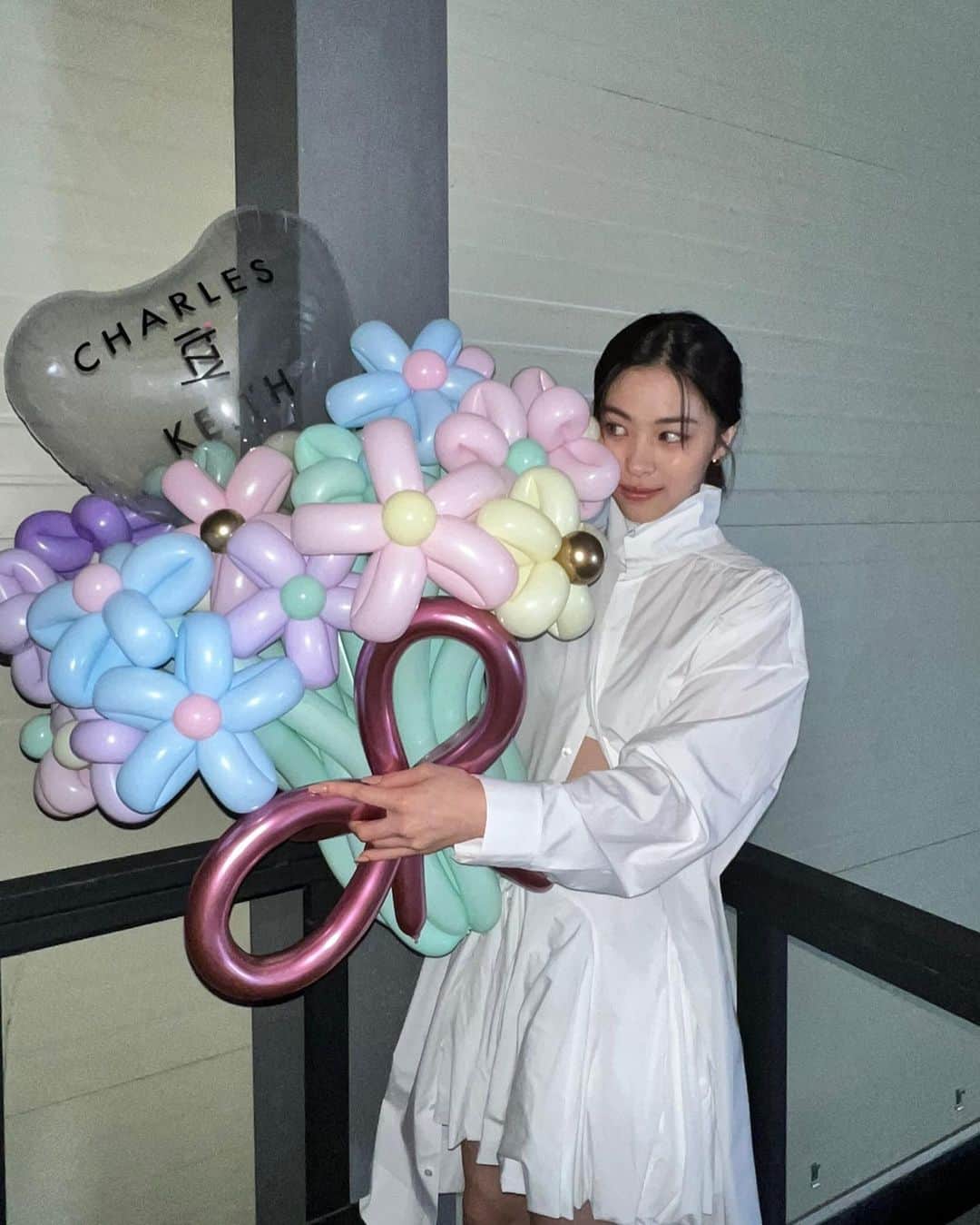 ITZYさんのインスタグラム写真 - (ITZYInstagram)「CHARLES&KEITH」10月20日 19時16分 - itzy.all.in.us