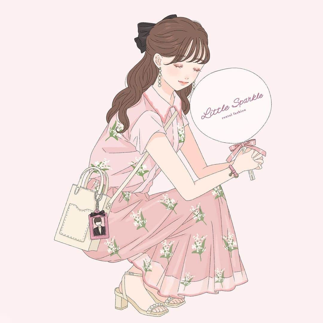 asukaさんのインスタグラム写真 - (asukaInstagram)「・ :::୨୧  推しがいる女の子たち ୨୧::: ・ レンタルファッションサイト、リトルスパークル( @little_sparkle_2022 )のサイトイラスト、ロゴデザインを制作しました〜！💘  推し事コーデを手軽にレンタルできちゃうサービスで、私も描きながらこの参戦服可愛い〜😭💓となってました笑  サイトも本当に可愛いので、ぜひ覗いてみてねっ🫶🏻 ・ ・ #instagood #instalike #instafashion #l4like #l4l #fff #f4f #rili_tokyo #bis_web #sucle #参戦服コーデ  #mery #ヲタ活  #推し事 #人魚  #イラストグラム #ファッションイラスト #イラストレーター #オリジナルイラスト #おえかき #art #うちわ #参戦服  #推し事グラム #推し活 #推しのいる生活 #お洒落なジャニヲタさんと繋がりたい #レンタルファッション #うちわデコ #メンカラコーデ」10月20日 20時02分 - a20_suka002018