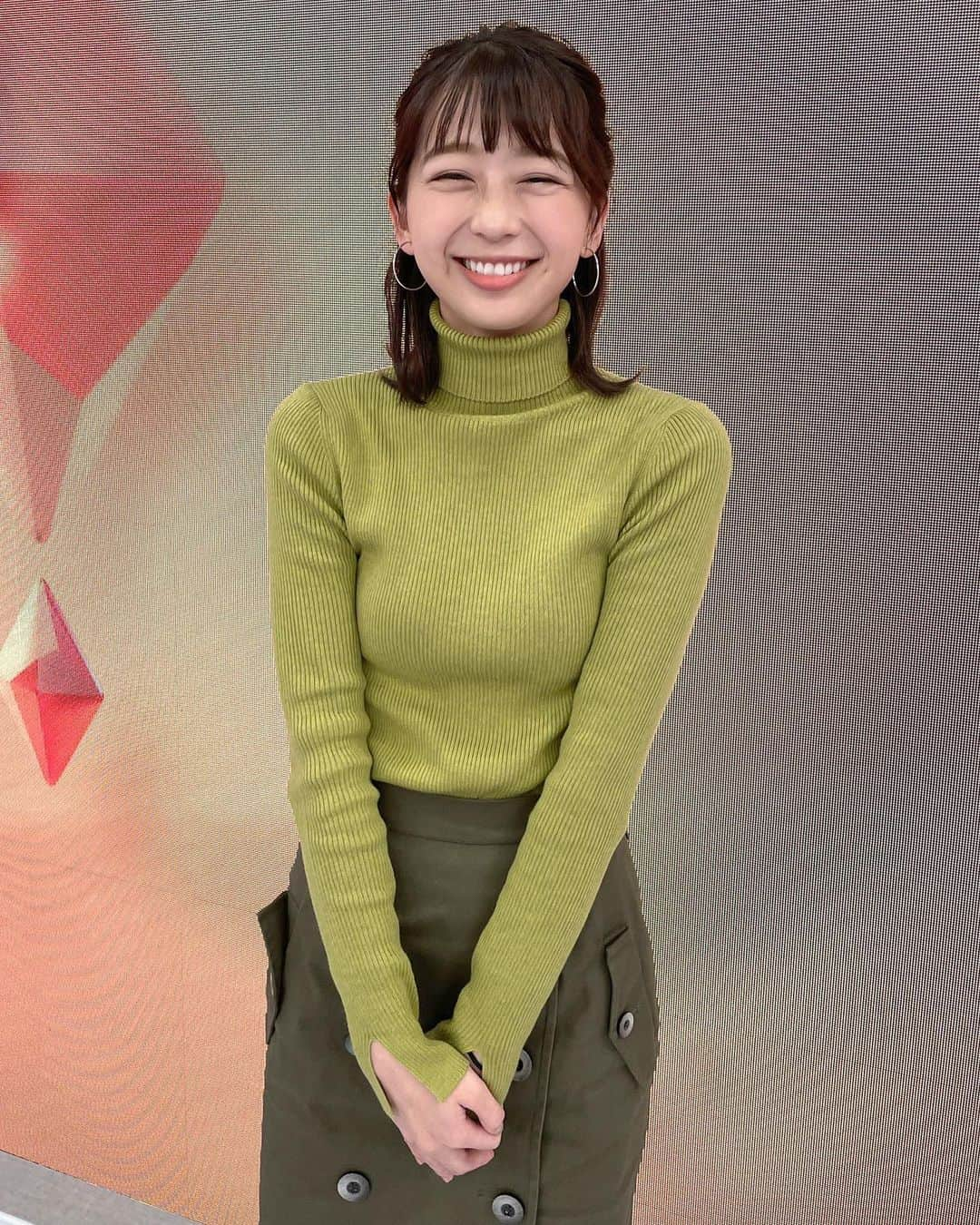 フジテレビ「プライムニュース イブニング」さんのインスタグラム写真 - (フジテレビ「プライムニュース イブニング」Instagram)「深まる秋… きょうは全国各地の観光地でおおくの人出が! 紅葉がきれいでした。 ⁡ あすも比較的、天気はよさそうですね。 ⁡ ご覧いただきありがとうございました。 ⁡ #生野陽子 @yoko_shono #小室瑛莉子 @komuro.eriko #奥寺健 @fujitv_announcer #杉原千尋 @chihiro.sugihara #フジテレビ #アナウンサー #ニュース」10月22日 19時17分 - livenews_it