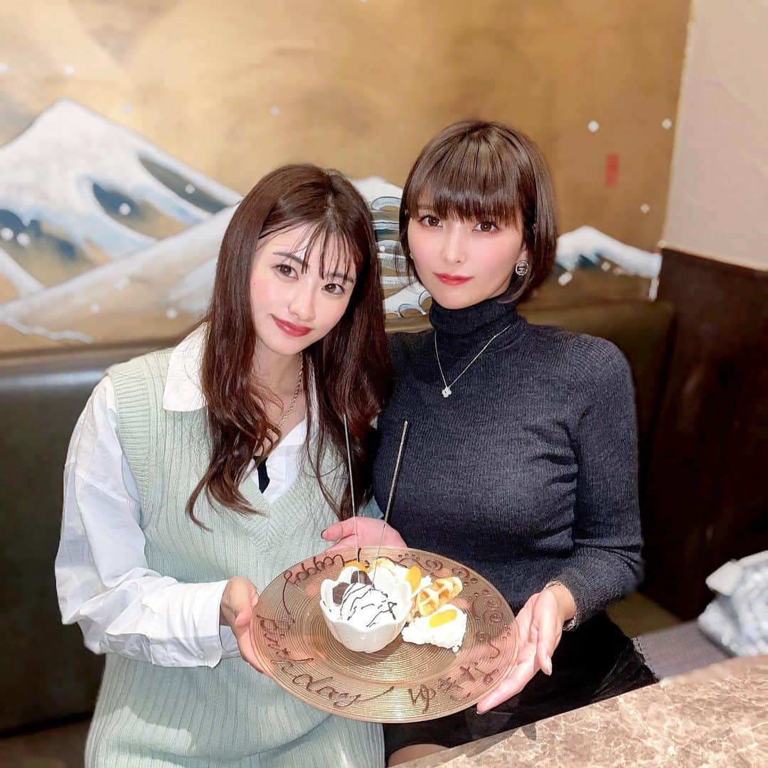 ききまるさんのインスタグラム写真 - (ききまるInstagram)「みつくにハラミ〜✨🥩 . . これダイスキすぎる!!  . . 今回はは友達のお誕生日お祝いでお邪魔しました❤︎　@yukimero  . . @yakiniku_mitsukuni . . . #誕生日プレート #誕生日会 #誕生日ディナー #誕生日ご飯 #誕生日祝い #誕生日ごはん　#バースデープレート　#東京焼肉　#焼肉ディナー #西麻布 #西麻布焼肉　#東京グルメ　#グルメ女子 #ききグルメ　#焼肉mitsukuni」10月23日 14時29分 - kikigram_97