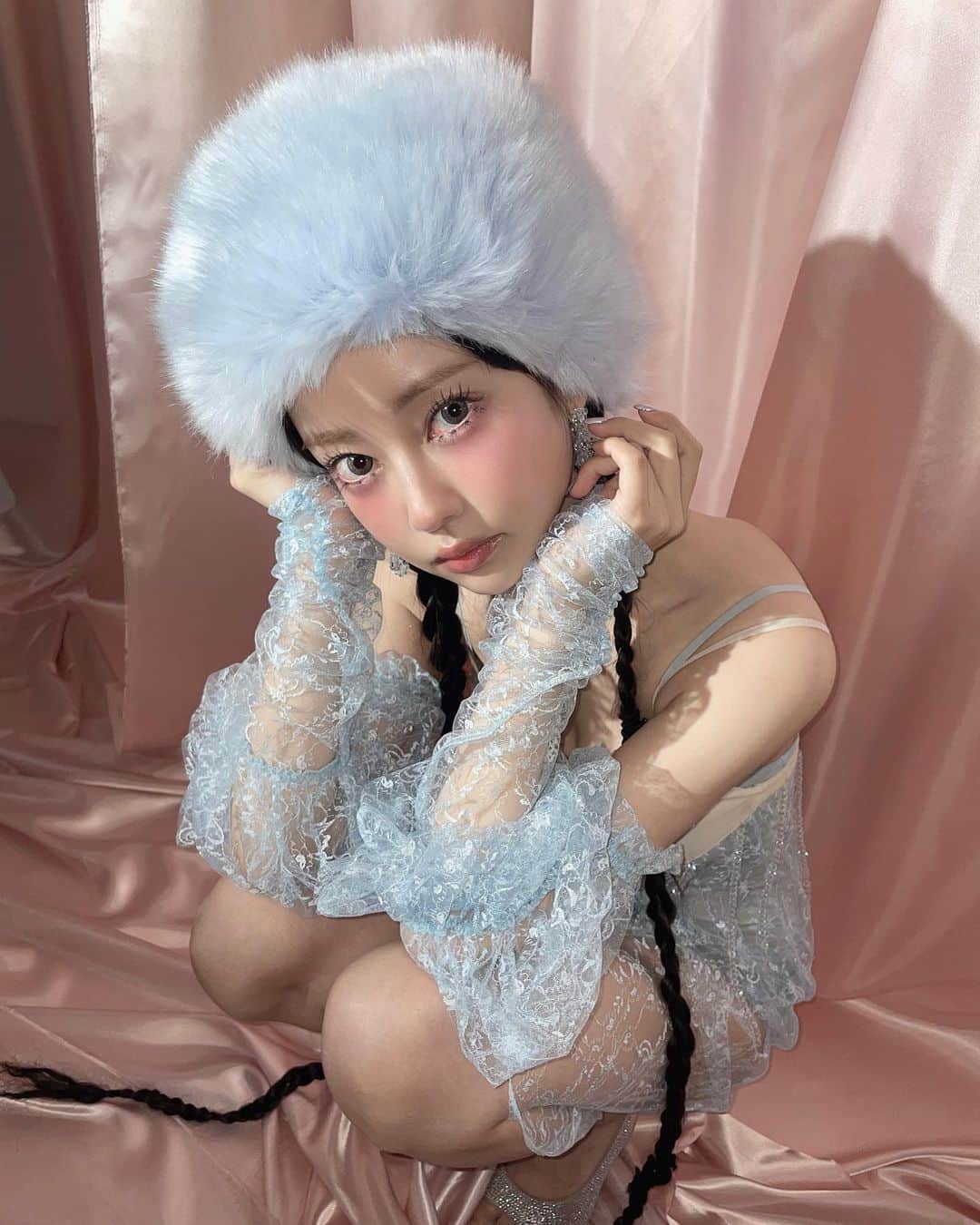 中村里砂さんのインスタグラム写真 - (中村里砂Instagram)「@peche_magazine もうすぐ発売💎💎💎」10月23日 18時20分 - risa_doll_