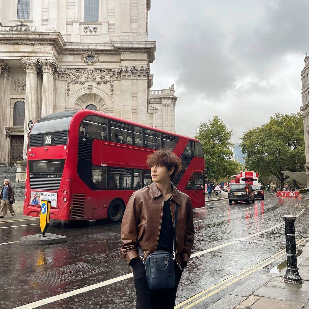 イム・シワンさんのインスタグラム写真 - (イム・シワンInstagram)「london」10月23日 19時02分 - yim_siwang