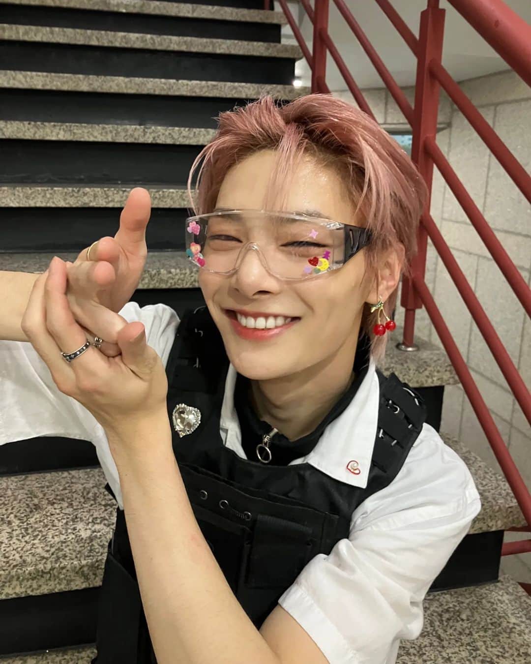 Stray Kidsさんのインスタグラム写真 - (Stray KidsInstagram)「막방! 3주 동안 너무너무 고마웠어요💕 스테이 덕분에 행복한 활동이었어요 고마워어어어💕 #StrayKids#STAY#IN스타그램#🦊」10月23日 21時21分 - realstraykids