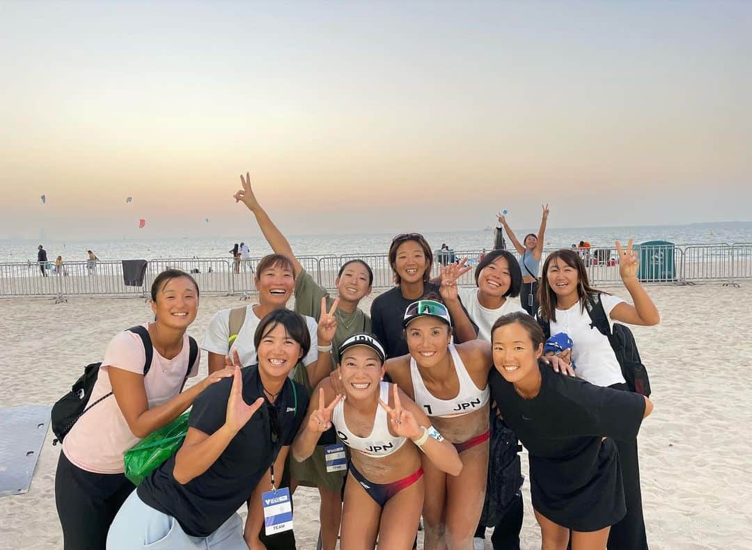 長谷川暁子さんのインスタグラム写真 - (長谷川暁子Instagram)「⁡The top 10 in the Pro Beach Tour Challenge in Dubai 1st 🇦🇪🌃  It was a frustrating defeat…. So we will be stronger!  Next to Dubai 2nd🇦🇪 Start to 27th October!!  #dubai  ⁡#kitebeach  #beachvolleyball #volleyball #女子アスリート #ビーチバレーボール #ＮＴＴコムウェア #長谷川暁子 #akikohasegawa #newerajapan #beachprotour」10月24日 21時26分 - akikohaseg
