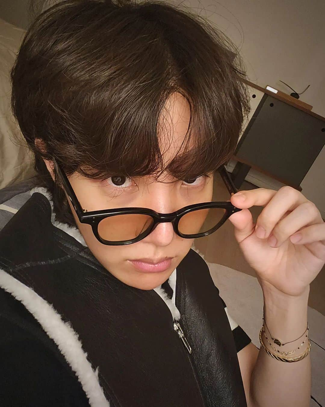 J-HOPEさんのインスタグラム写真 - (J-HOPEInstagram)「저는요.. 요즘!!」10月26日 4時11分 - uarmyhope