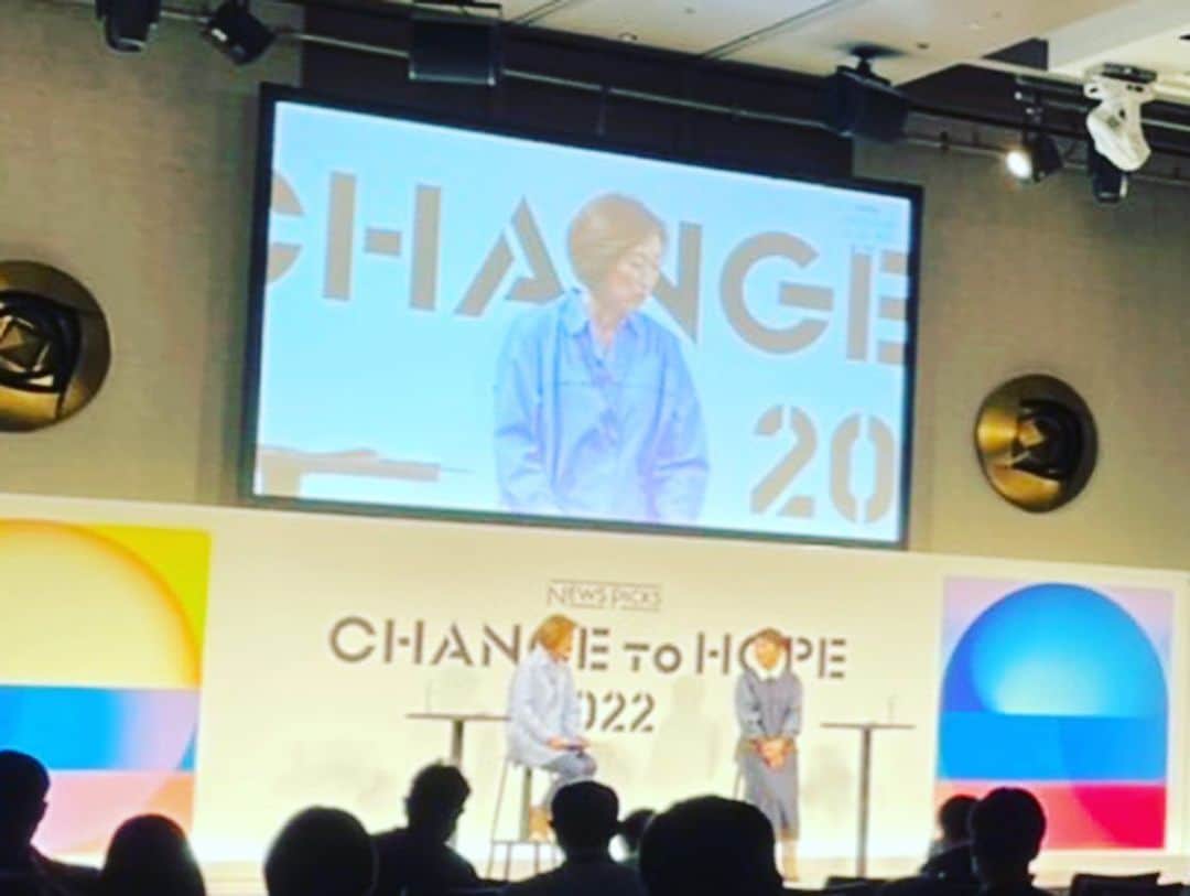 田中ウルヴェ京さんのインスタグラム写真 - (田中ウルヴェ京Instagram)「愛ちゃんのお話を伺うトークイベント。  ３つのテーマ 心の整え方 競技引退後の人生 希望とは  という事だけは決まっていましたが、あとは何も決めず始まったトーク。  愛ちゃんの話はいつもそうですが、いつまでも聞いていたい、たくさんのうかがいたい質問が溢れ出てしまう貴重な時間でした。  いつもありがとうございます。  #トークイベント  #newspicks  #杉山愛  #心の整えかた  #セカンドキャリア #キャリアトランジション  #引退後の人生  #希望」10月26日 9時15分 - miyako.tanaka.oulevey