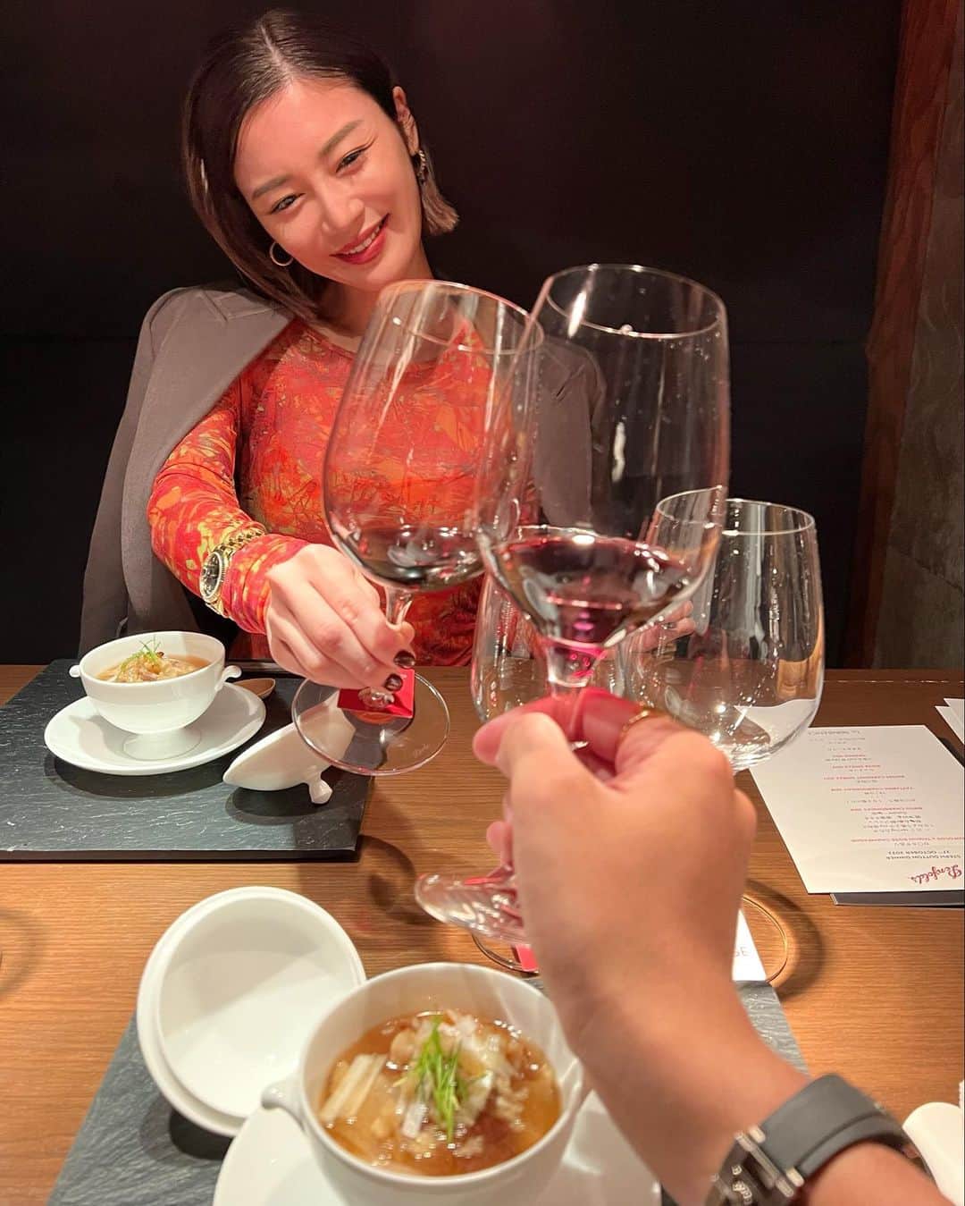 島袋聖南さんのインスタグラム写真 - (島袋聖南Instagram)「Cheers!🥂 オーストラリアワインのペンフォールズ 和食にもぴったり！ペアリングで素敵な時間を楽しみました🥰 特にグランジが気に入ったよ🍷」10月28日 17時38分 - seina4444