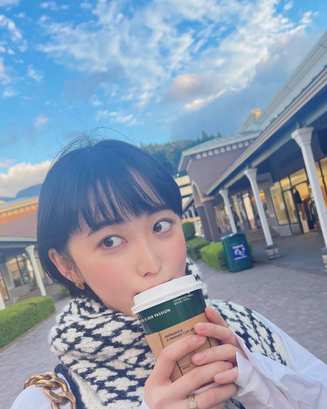 忍野さらさんのインスタグラム写真 - (忍野さらInstagram)「秋こえてクリスマス感じる🎄❤︎」10月29日 21時03分 - oshinosara