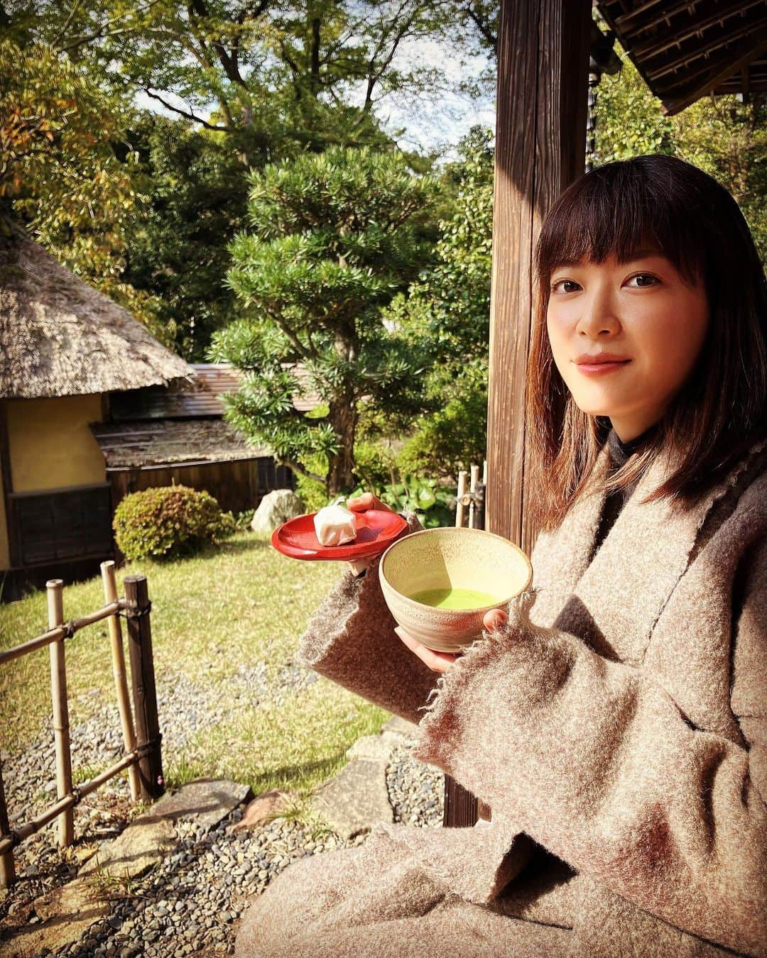 上野樹里さんのインスタグラム写真 - (上野樹里Instagram)「#滋賀 #彦根城 #屋形船 #玄宮園」10月30日 16時08分 - _juri_art_