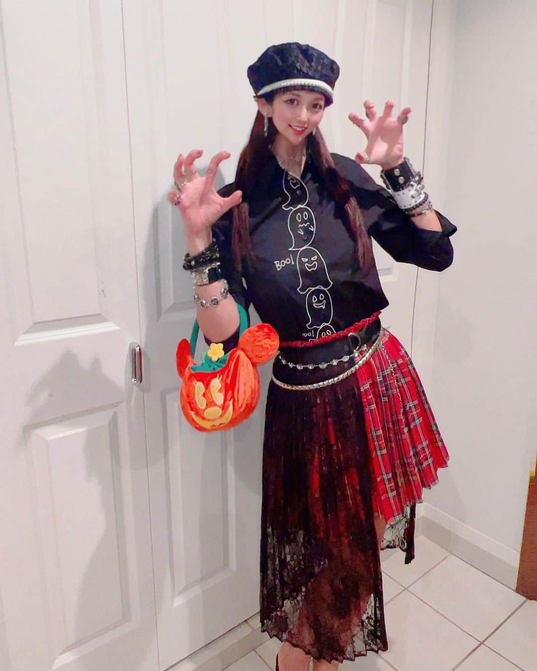 神谷麻美さんのインスタグラム写真 - (神谷麻美Instagram)「#ハピハロ だよんっ💖🎃💖👻💖🌈💖✨   #halloween2022 💖✝️💖🌈💖✨」10月31日 0時59分 - asamice428
