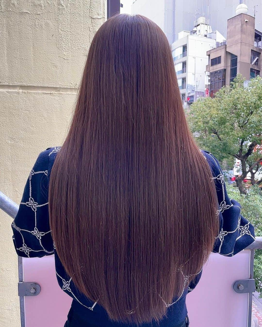 相沢みなみさんのインスタグラム写真 - (相沢みなみInstagram)「here's my NEW COLOR FOR SHOOTING🤍 . #lwis #haircolor #hairstyle  #渋谷 #美容院  . #相沢みなみ」11月1日 15時58分 - epoint2016