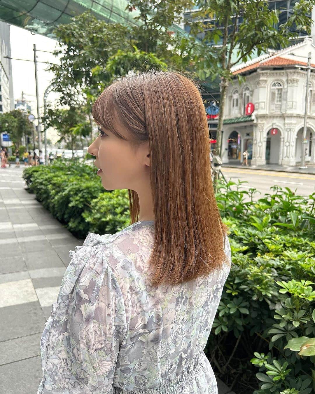 橘まりやさんのインスタグラム写真 - (橘まりやInstagram)「You’ll get a  30% for cut, color, and the incalami treatment so please to send DM @narissam.4 to make a reservation! Then please tell to her, you saw Mariya's Instagram.   I went to hair salon” @ruler.singapore “ to maintenance my hair 💇‍♀️✨ By @narissam.4 🤍 He's very skilled and always sets my hair to my ideal style♡  My recommendation is Features of TOKIO Incarami treatment.  The patented technology restores hair, so it is effective for colored, permed, and damaged hair. The treatment lasts longer than other treatments. Hair becomes shiny and manageable. It protects your hair from heat and dryness and makes your hair color last longer.  シンガポールでいつも行っている美容院” @ruler.singapore “にいってきましたー✨  まりのInstagramを見たと伝えたら、カット、カラー、インカラミトリートメントのセットで30%OFFになるから、是非 @narissam.4 にDMしてみてね😉🎶  まりの担当の @narissam.4 さんは韓国で働いていた経験もあって、女の子を可愛くする天才😍✨ 今回まりがやってもらったTOKIOのインカラミトリートメントがめっちゃおすすめ✨ 特許技術で髪を修復するので、カラーリングやパーマ、ダメージヘアにも効果的🥰 他のトリートメントに比べて、持続性があるし、髪がツヤツヤになって、まとまりやすくなるんだって✨ 熱や乾燥から髪を守って、ヘアカラーを長持ちさせることができるところが一番の魅力😌❤️ 是非みんな試してみてね🥰  #rulersingapore  #hairsalonsg  #singaporelife #singapore #singaporegirl #singaporeinsta #シンガポール在住 #シンガポールライフ #シンガポールおすすめ #シンガポール留学 #シンガポール情報 #シンガポール美女 #シンガポール #シンガポール生活 #橘まりや #グラビア #グラドル  #pinupgirl #pinupmodel #bikinimodel  #sexy #japanesegirl #idol #그라비아  #아이돌 #followｍe #偶像 #寫真偶像」11月1日 22時36分 - mariya_tachibana_official