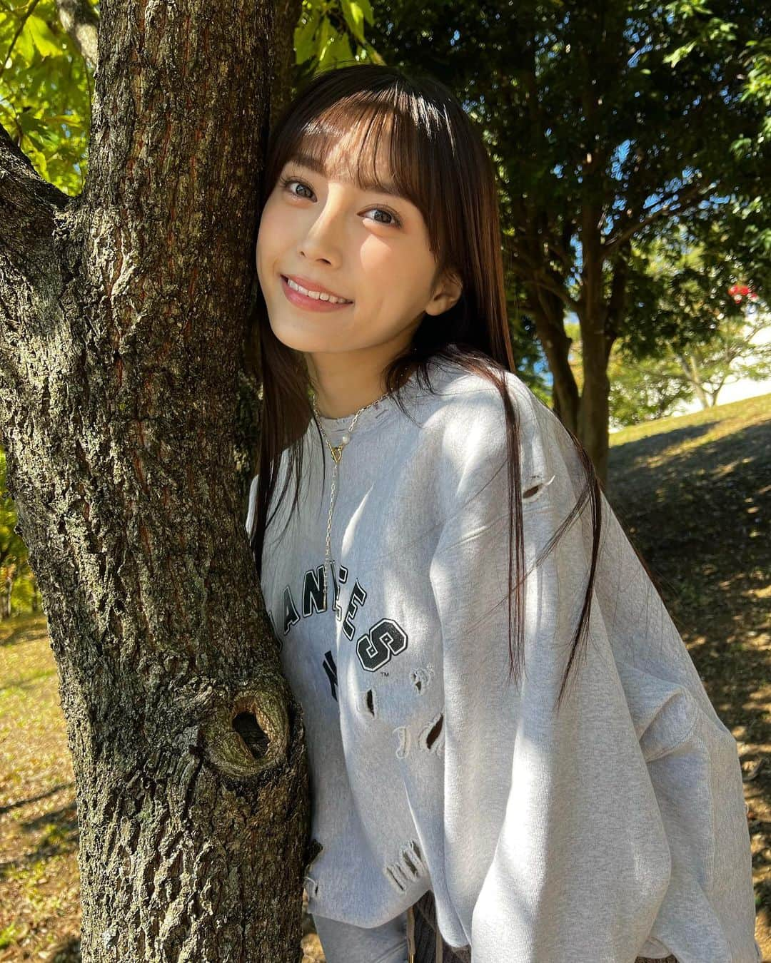 小山リーナさんのインスタグラム写真 - (小山リーナInstagram)「🌳🌳🌳」11月2日 19時43分 - rina_koyama_box