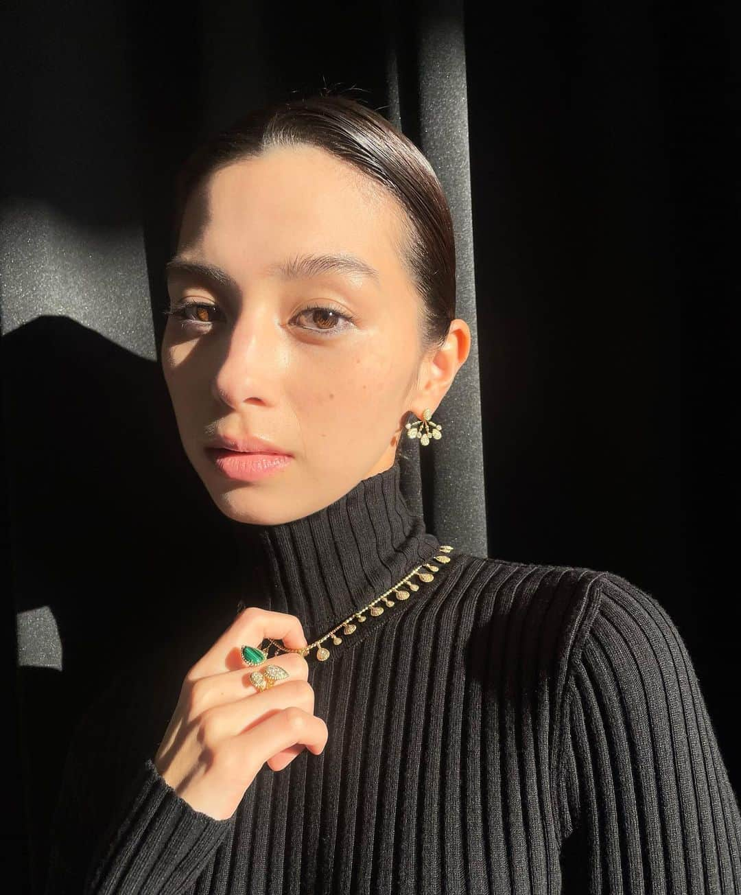 中条あやみさんのインスタグラム写真 - (中条あやみInstagram)「ELLE digital ✖︎ BOUCHERON  with sunset  おふしょっと📷」11月3日 17時56分 - nakajo_ayami