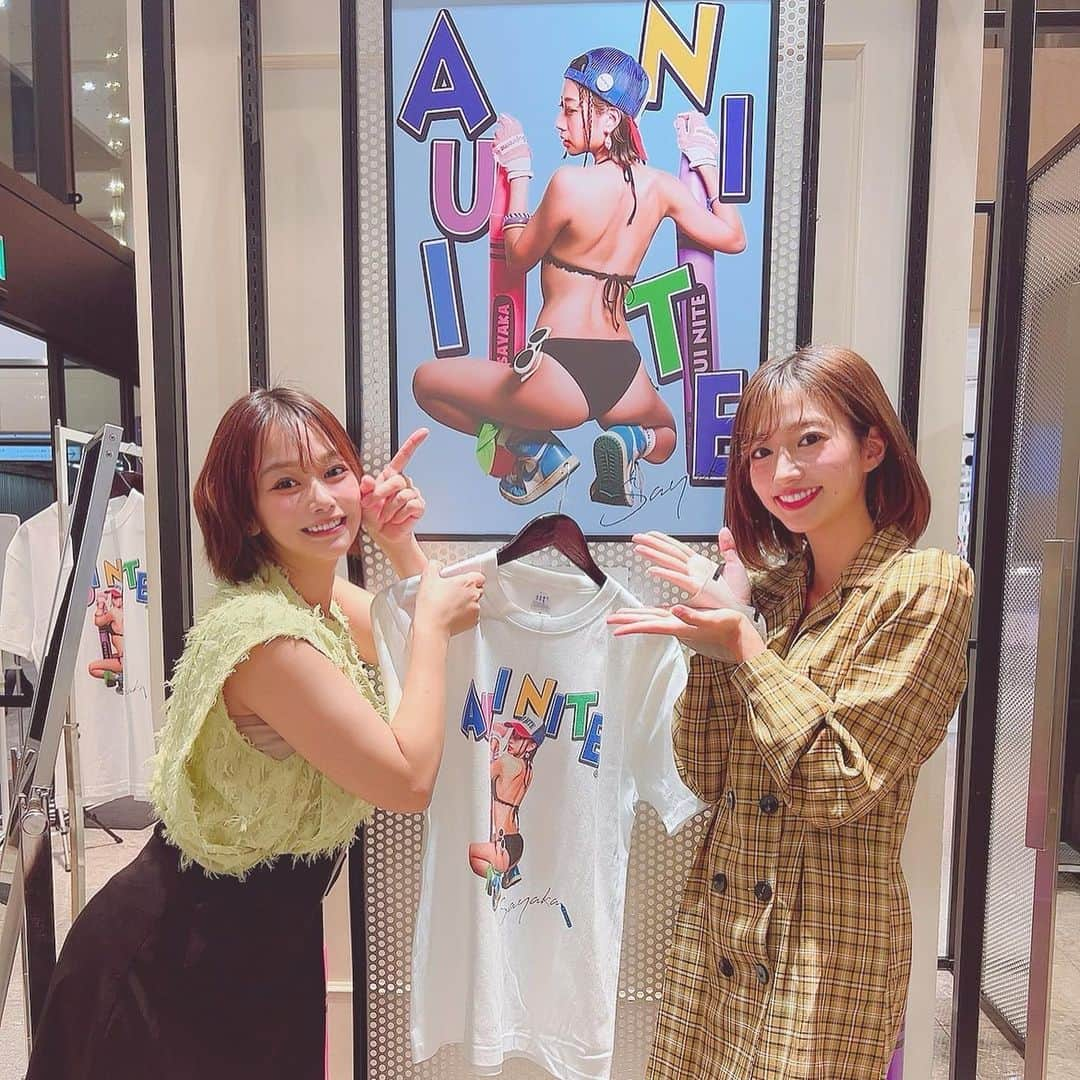 和地つかささんのインスタグラム写真 - (和地つかさInstagram)「大貫ちゃんのPOP UP STOREに行ってきましたー！ オシャレなグラビア、素敵だった❤️  ☆。.:＊・゜  ⭐️11/5(土)ウインズ銀座トークショー 料金無料！限定30名完全予約制！  👙11/12(土)GoodFeel撮影会(都内) 予約受付中〜✨  ⭐️11/19(土)まだﾋﾐﾂ❤️  🎤11/27(日)映画「TURNING POINT2」イベント  🎥12/10(土)「TURNING POINT2」at お台場ユナイテッドシネマ上映  毎日ファンクラブ更新中❣️❣️❣️  #japaneseidol #photoshoot #photogravure #japanesewoman #selfies #japanesemodel #nicebody #instaart #instagramjapan #pool #tokyo #gravure #gravureidol #idol #portrait #fashion #オシャレ #写真展 #popup #有楽町阪急メンズ館 #有楽町 #阪急」11月3日 19時34分 - tsutam_