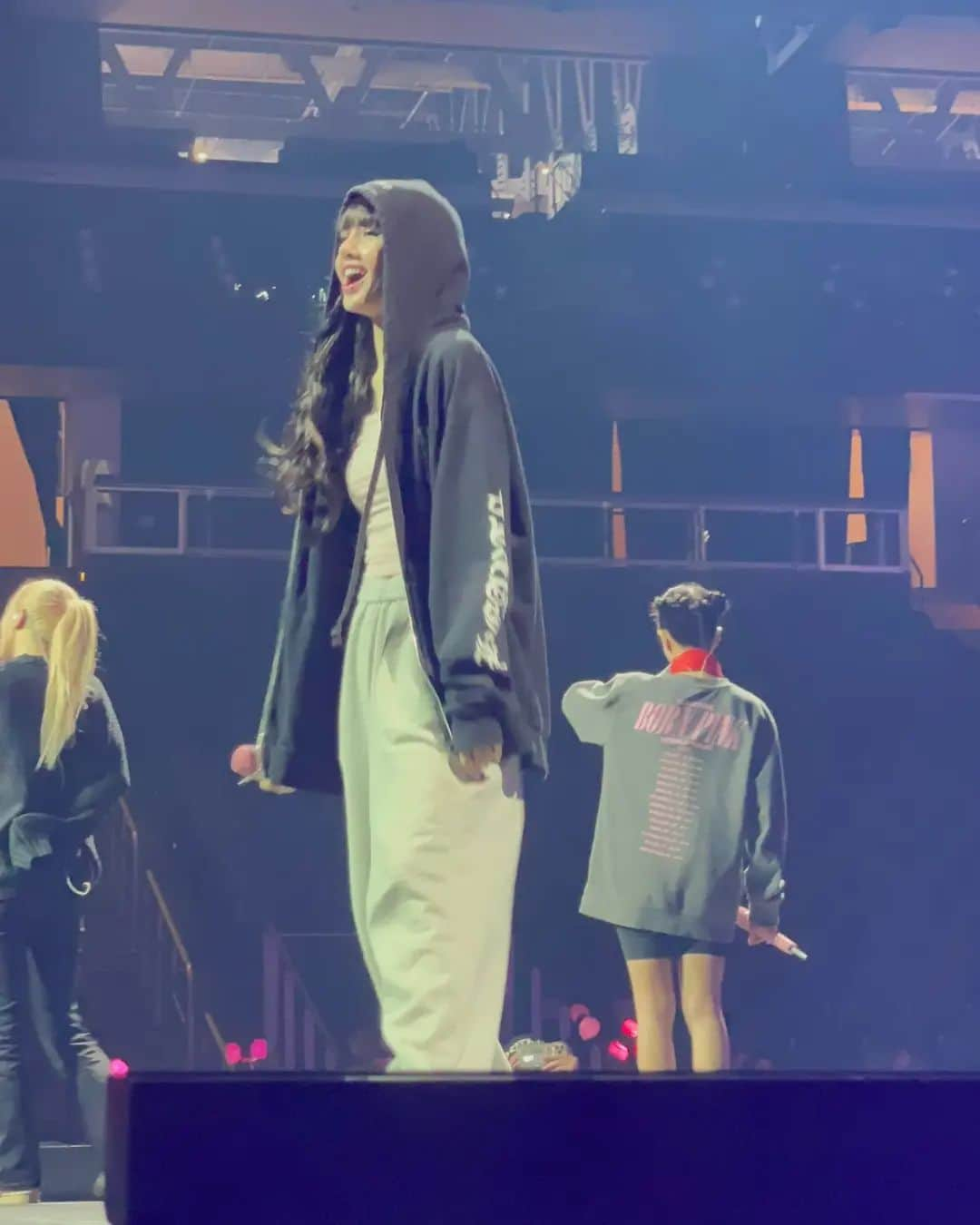 リサさんのインスタグラム写真 - (リサInstagram)「BORNPINK WORLD TOUR IN ATLANTA DAY 2   ctto: . . . #LISA #LALISA #리사 #블랙핑크 #BLACKPINK #LALISAMANOBAN #LALISAMANOBAL #blackpinklisa #lisablackpink」11月4日 13時46分 - lisa.blackpink