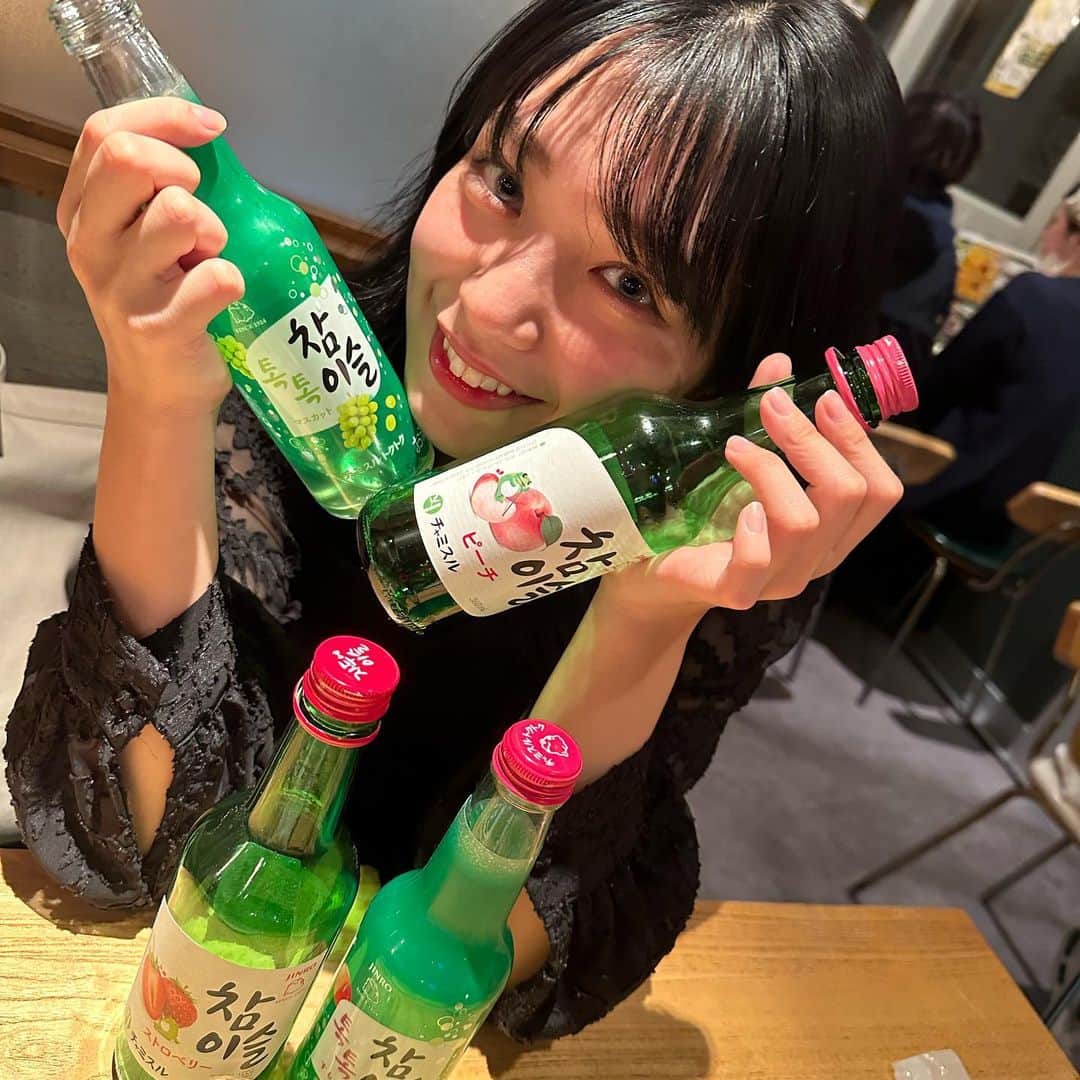 長月翠さんのインスタグラム写真 - (長月翠Instagram)「20歳過ぎて初めてこんなにお酒を飲んでみました〜😌😌😌大好きなお友達と腹を割って話せて幸せだったなぁ。」11月5日 23時28分 - miffy00517