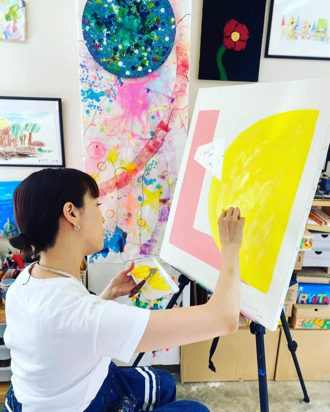 比嘉愛未さんのインスタグラム写真 - (比嘉愛未Instagram)「🎨🖌️✨💕  #art」11月9日 10時29分 - higa_manami