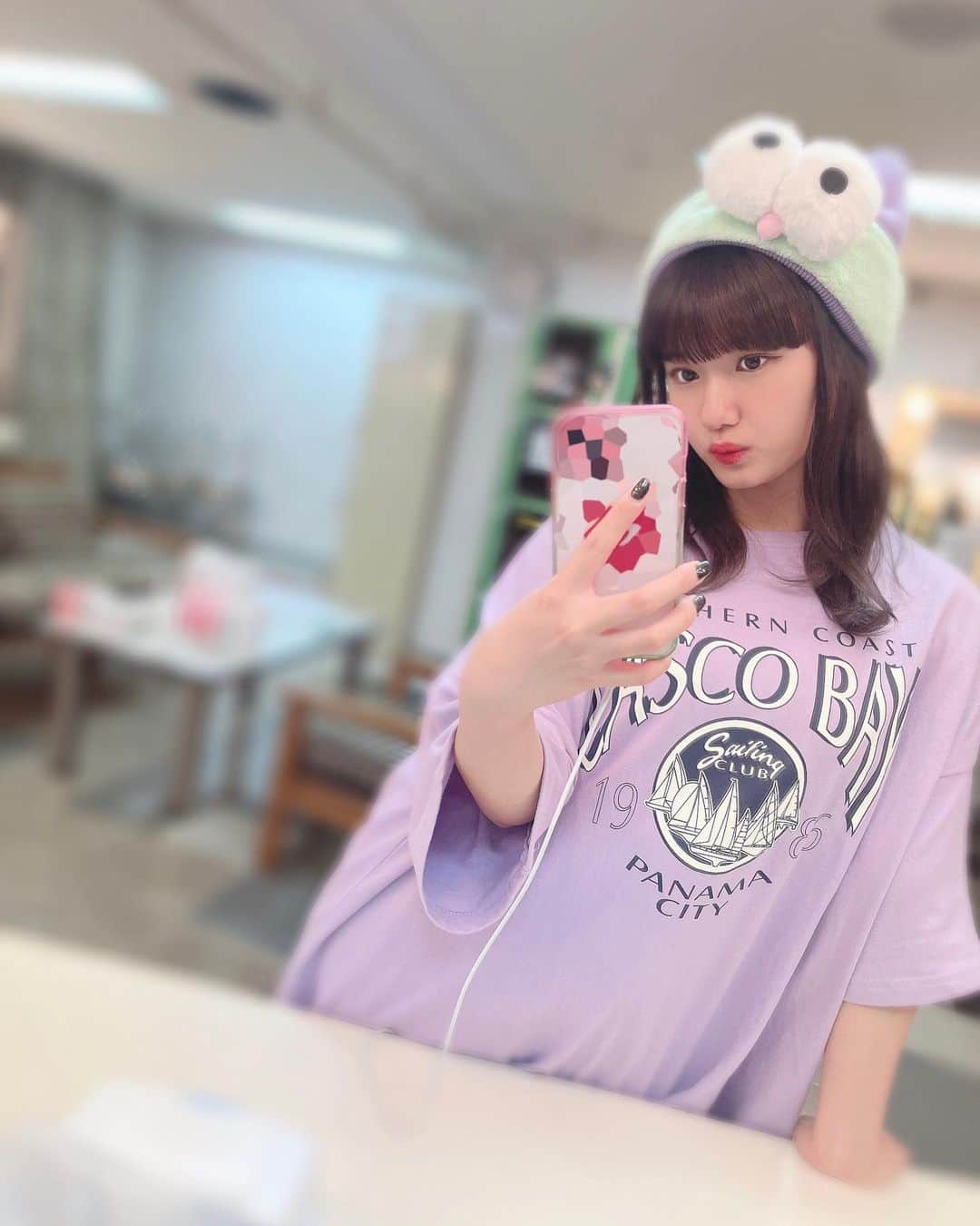 横山玲奈さんのインスタグラム写真 - (横山玲奈Instagram)「🪞👗 . . 昨日のイベントの衣装〜✌🏻 . . #morningmusume22 #小田さくら さん #加入10周年 ！ #横山玲奈」11月9日 20時55分 - reina_yokoyama.official