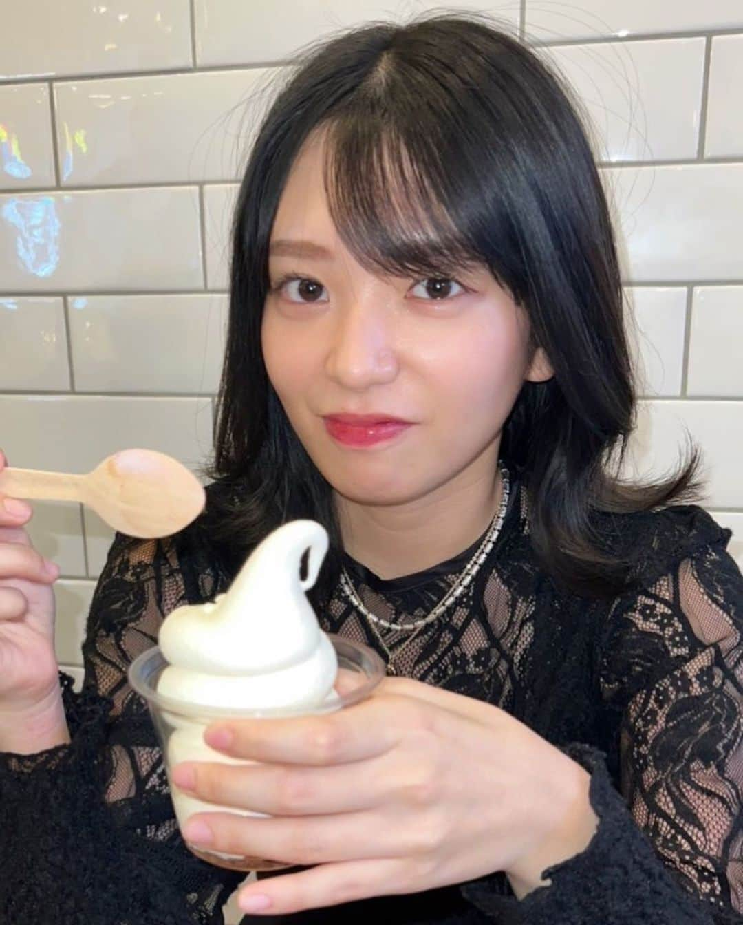 長月翠さんのインスタグラム写真 - (長月翠Instagram)「最近🍦あんまり好きじゃなかったんだけどこれは全部食べた🥄」11月9日 21時25分 - miffy00517