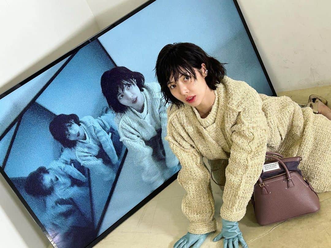ヒョナ さんのインスタグラム写真 - (ヒョナ Instagram)「🤍🤍🤍🤍」11月10日 14時15分 - hyunah_aa