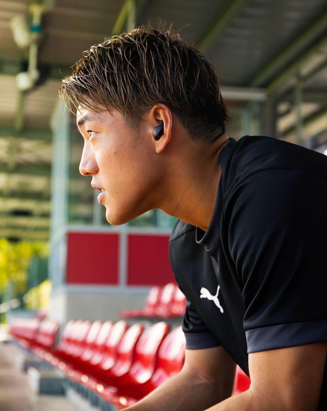 堂安律さんのインスタグラム写真 - (堂安律Instagram)「Performing on the biggest stage is the ultimate challenge, I am ready.  @beatsbydre  #ノイズを超えろ  #defythenoise  #beatsxdoan」11月11日 17時00分 - doanritsu