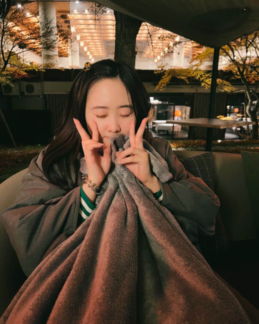 本田望結さんのインスタグラム写真 - (本田望結Instagram)「寒いところにいるます。」11月11日 19時35分 - miyu_honda_official