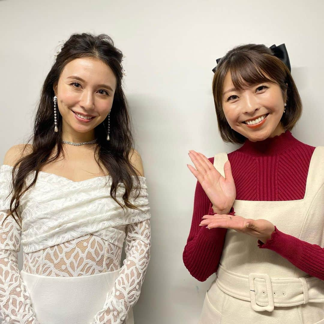 小尾渚沙さんのインスタグラム写真 - (小尾渚沙Instagram)「「たま△アリタウンけやきひろばイルミネーション2022-2023」の点灯セレモニーのMCをつとめさせて頂きました🎄  スペシャルゲストはMay J.さん🎤✨ 素敵な歌声に心が震えました😭  May J.さんのトーク＆ライブの模様は、11/15(火)FM NACK5の『GOGOMONZ』で13:30過ぎからオンエア予定です✨ ぜひチェックして下さいね💕  けやきひろばのイルミネーション、とっても美しかったです〜😭🎄✨✨ . . #けやきひろば #たまアリタウン  #けやきひろばイルミネーション #さいたま新都心 #NACK5 #イルミネーション」11月12日 20時13分 - obi_nagisa