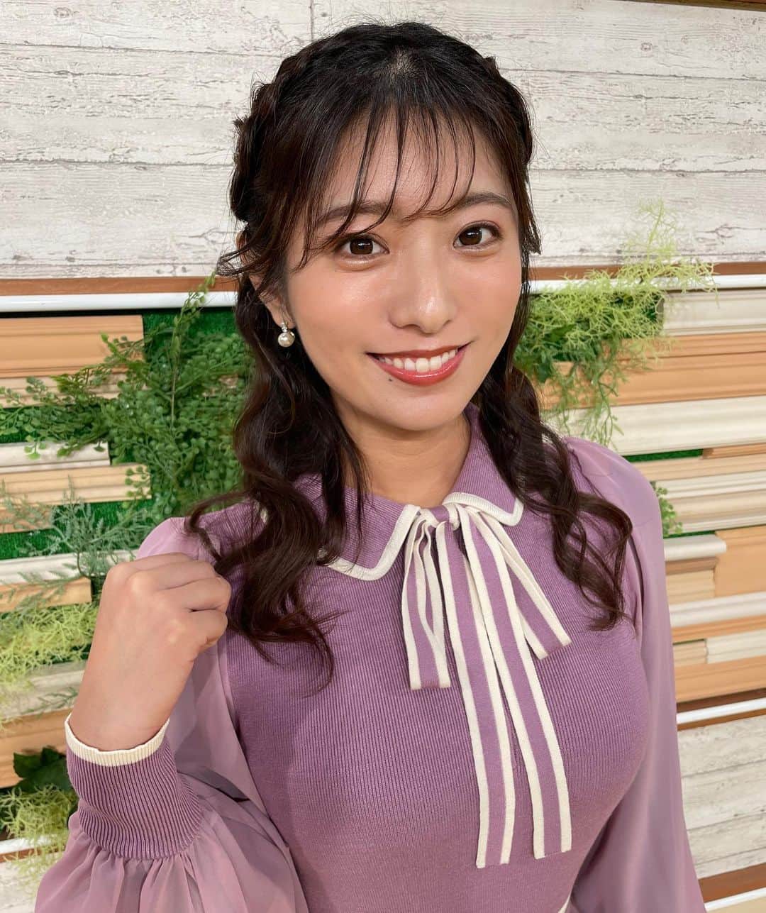 白戸ゆめのさんのインスタグラム写真 - (白戸ゆめのInstagram)「👗 . #東京インフォメーション #衣装 先月の衣装をどーん✨ いつも可愛い衣装沢山出て嬉しいです😘」11月12日 22時30分 - yumeno.s_