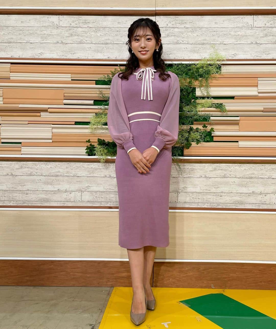 白戸ゆめのさんのインスタグラム写真 - (白戸ゆめのInstagram)「👗 . #東京インフォメーション #衣装 先月の衣装をどーん✨ いつも可愛い衣装沢山出て嬉しいです😘」11月12日 22時30分 - yumeno.s_