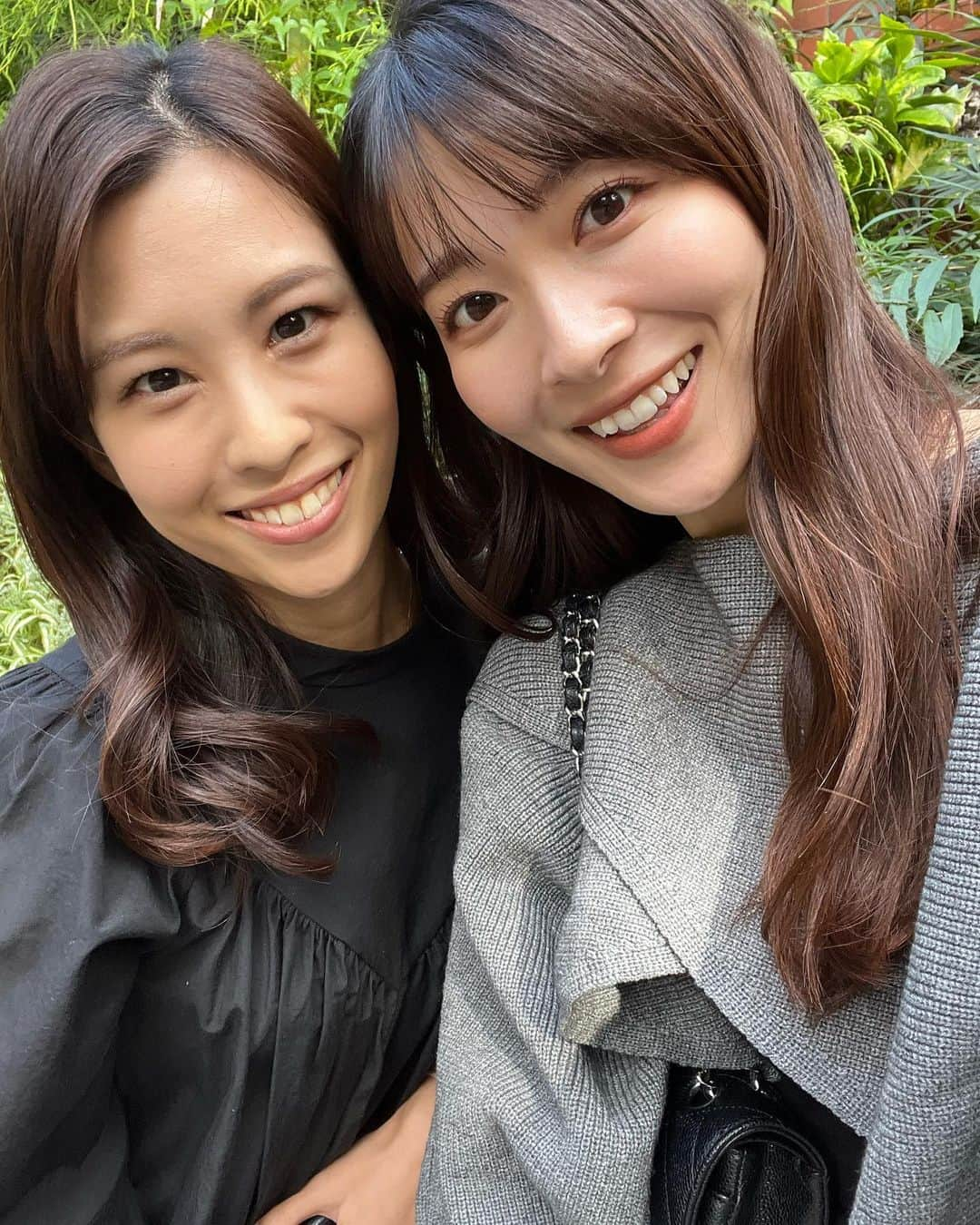 山本里菜さんのインスタグラム写真 - (山本里菜Instagram)「. 先日久しぶりにみれちゃんに 会えました💕  お祝いしてくれてありがとう🧁  2人でマシンガントークしたね😘 また来月会えるから楽しみだなぁ！  #森田美礼 #ありがとう #相変わらず綺麗」11月13日 18時49分 - rinayamamoto_0622