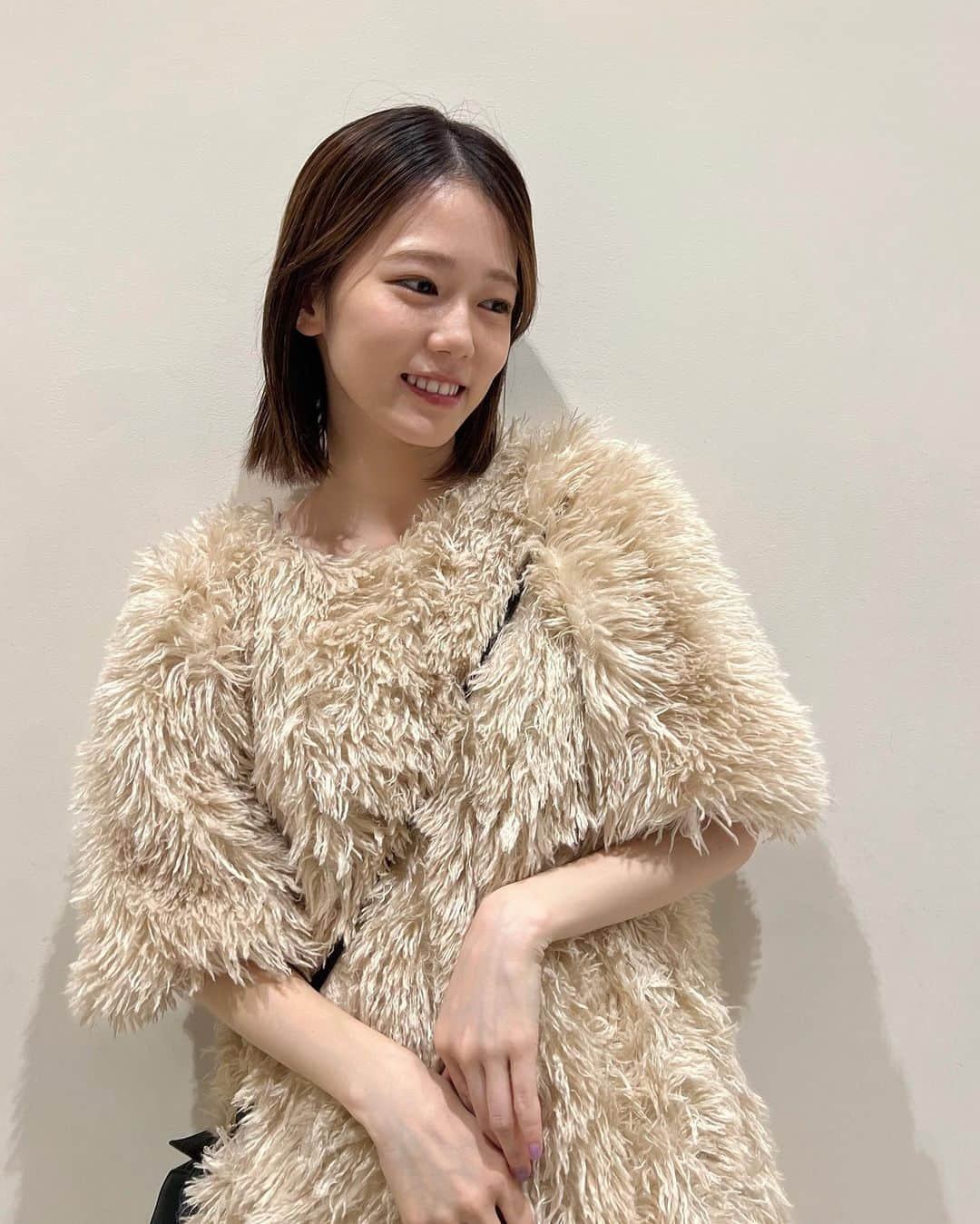 川口葵さんのインスタグラム写真 - (川口葵Instagram)「.  この洋服ふわふわで暖かかった🐏✨  #あおいのふく」11月14日 20時09分 - kawaguchiaoi_1126