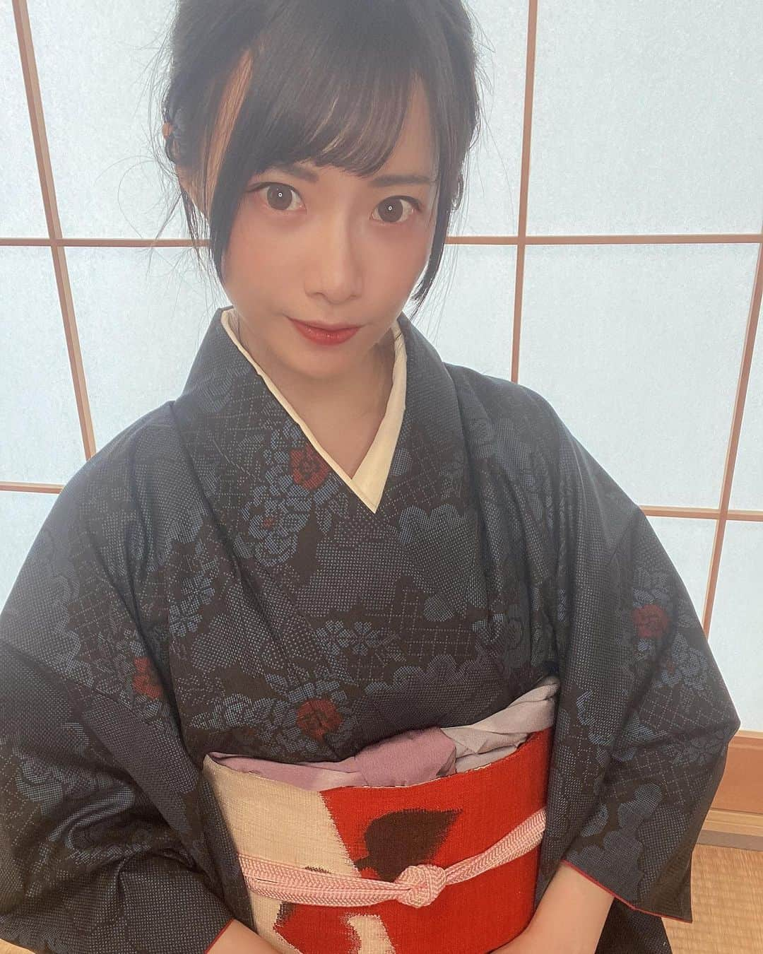 天津いちはさんのインスタグラム写真 - (天津いちはInstagram)「♠️👘  #kimono #着物の日 #きものの日   #kimonostyle #kimonogirl  #kimono #👘 #👘❤️ #👘👘👘 #着物  #着物ヘア  #着物の日  #着物女子 #♠️ #spade  #spadepattern #playingcardcollection #playingcard  #japanesegirl #longhair #blacklonghair #asiangirl #otaku  #japaneseculture  #japanesekawaiigirl #japanesecawaii  #japanesecosplayer  #japanese #japanesekimono #japan  #kimonojapan #kimonofashion」11月15日 21時55分 - ichichiha