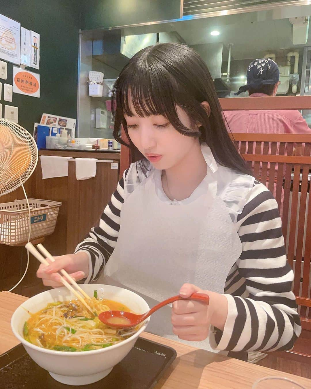 長尾しおりさんのインスタグラム写真 - (長尾しおりInstagram)「. ラーメンたべた！うまいでした🍜」11月15日 22時01分 - shiori_nagao