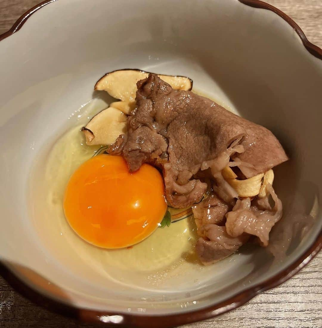 大槻ひびきさんのインスタグラム写真 - (大槻ひびきInstagram)「先日お肉食べに行きました☺️ 「にくがとう」  松茸ご飯も美味しかった🥹✨ またあそぼ🌸」11月16日 17時56分 - yanhibi0221