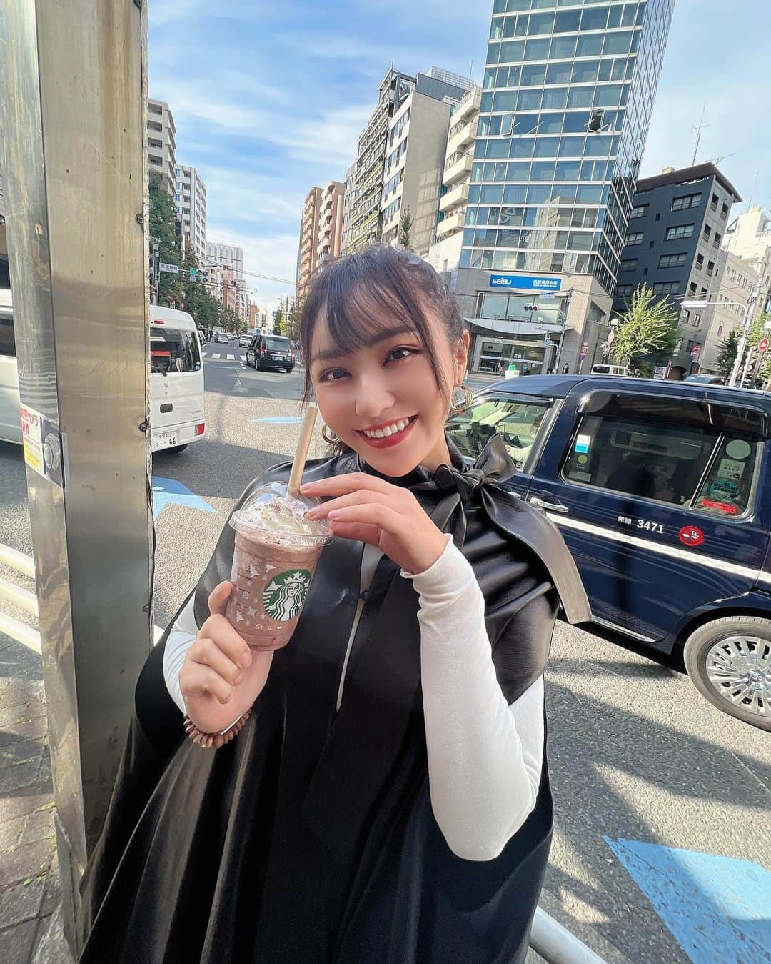 てんちむさんのインスタグラム写真 - (てんちむInstagram)「私、コーヒー飲めないのでスタバと無縁だったんですけど、 プラペチーノに目覚めてスタバ通える系女子になりました」11月17日 15時53分 - super_muchiko